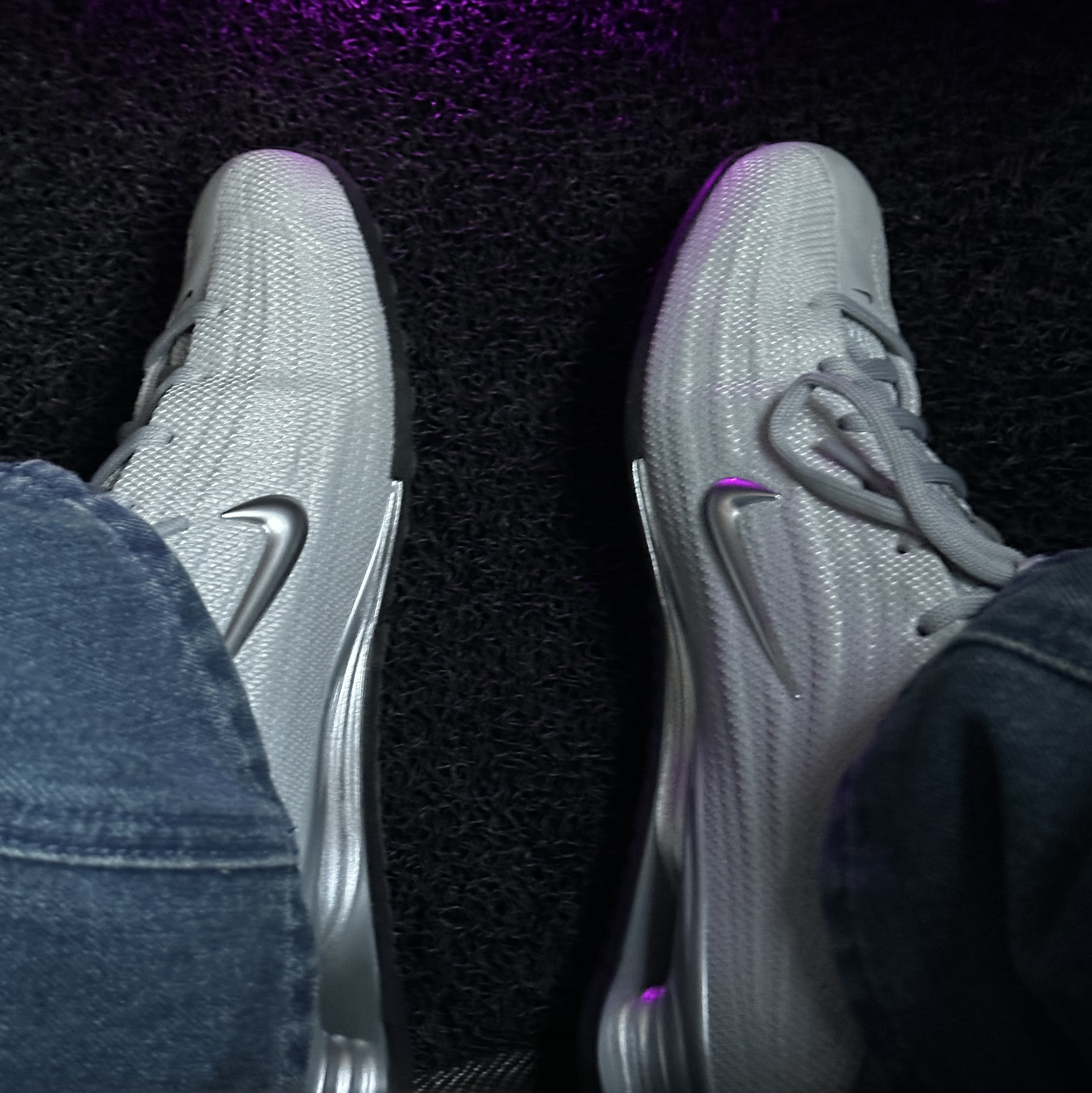 (W) Nike Shox Z Metallic Silver 착용 스타일