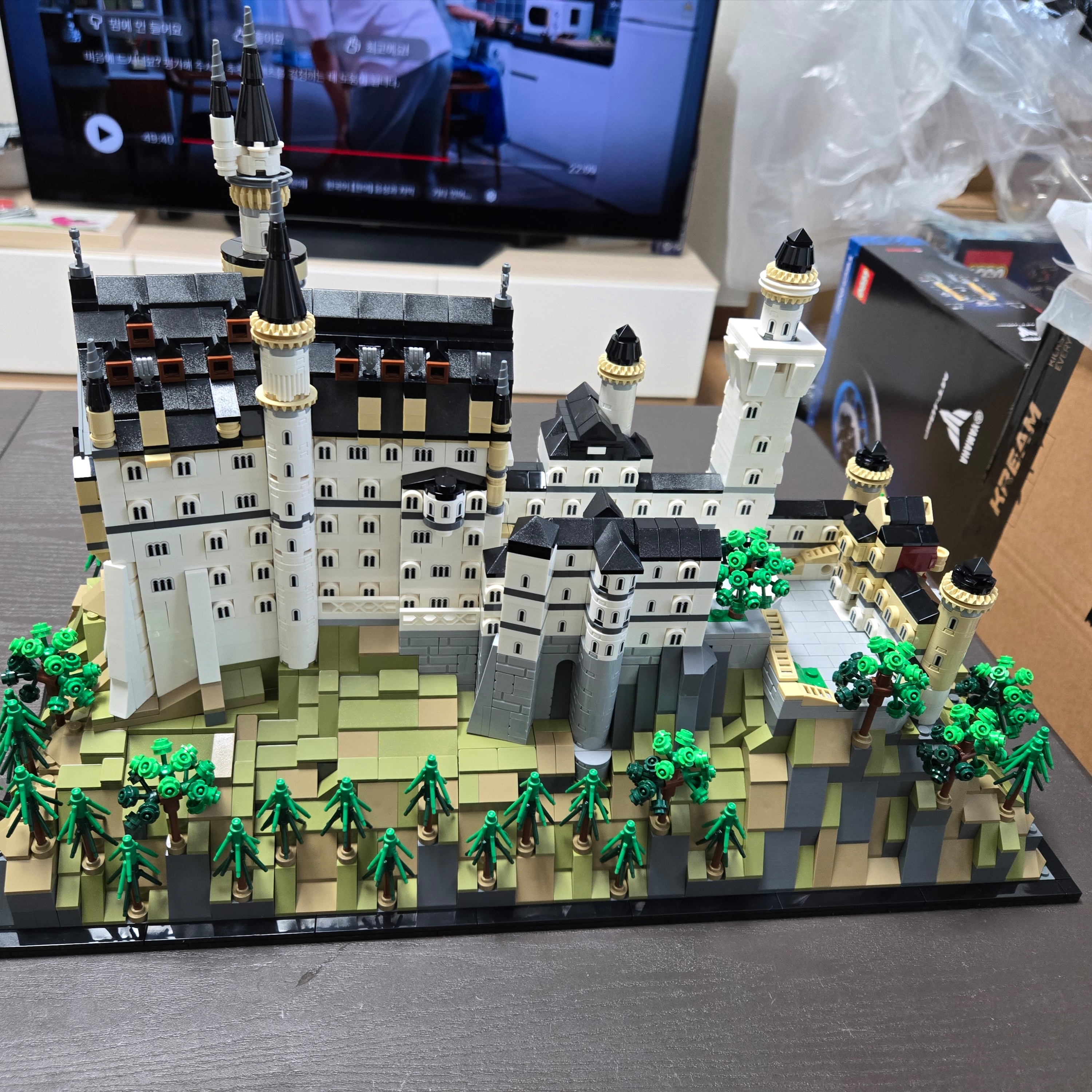 Lego Neuschwanstein Castle 착용 스타일 - 1