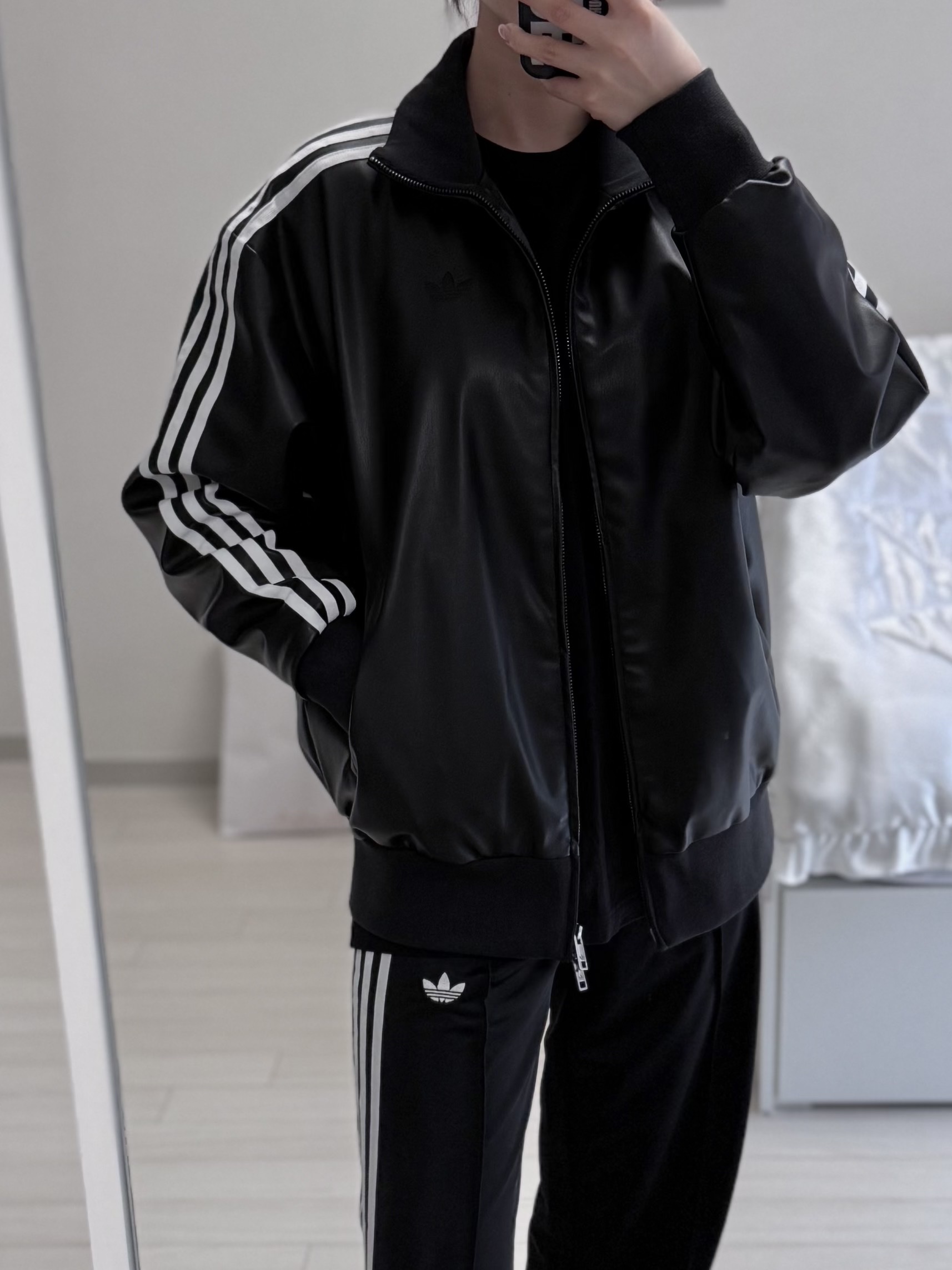 Adidas Pleather 3S Track Top Black - KR Sizing, (W) Adidas Adicolor Classic Firebird Loose Track Pants Black - KR Sizing 착용 스타일