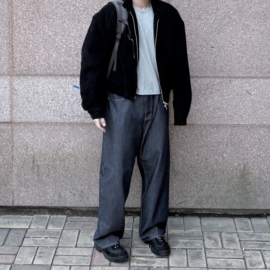 Thisisneverthat Sp Backpack 29 Black, Kinchi x Vatoz Zig Grey 착용 스타일 - 2