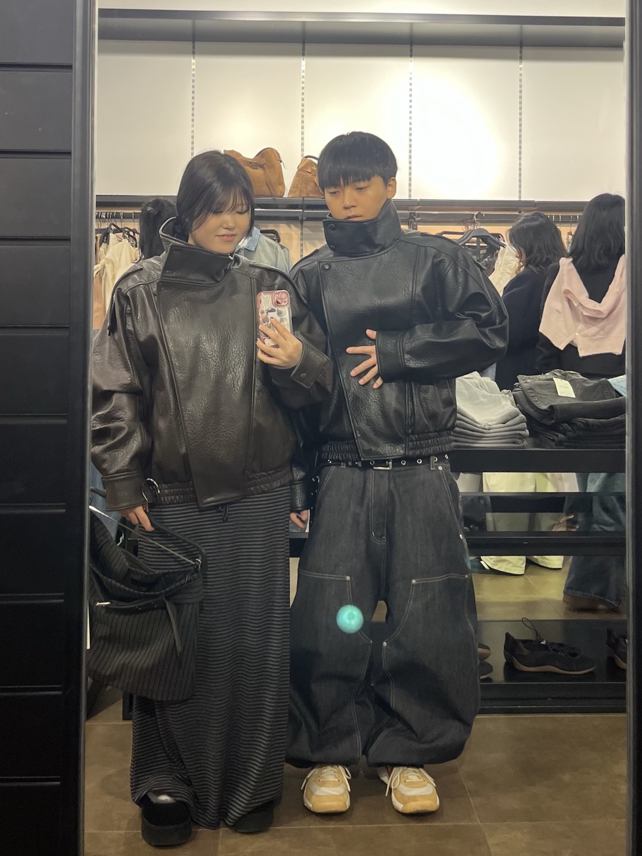 ETCE Ghost Cap Brown Camo, Marshall Monitor II A.N.C Black (Korean Ver.) 착용 스타일 - 5