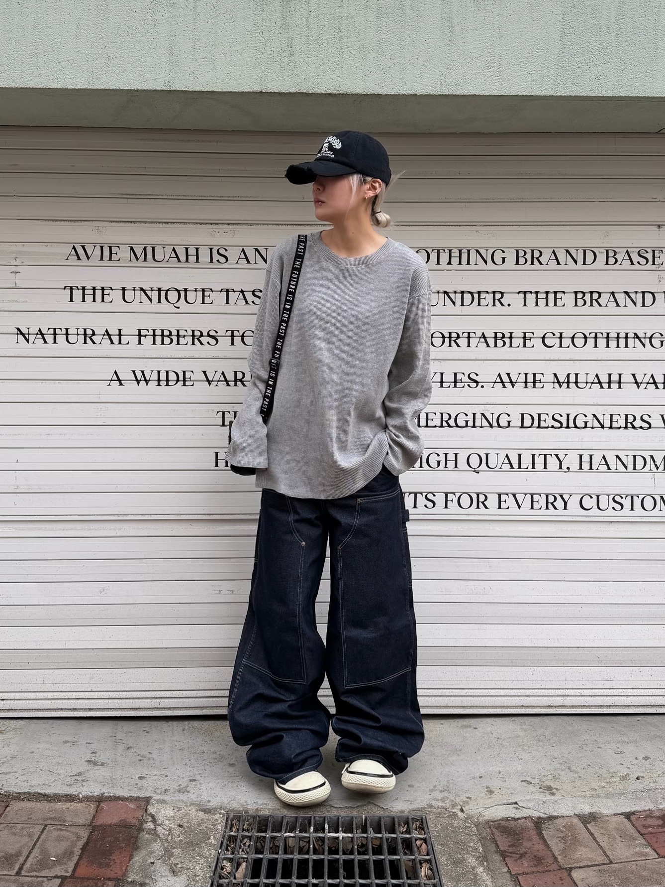 ETCE New Vision Destroyed Washed Cap Black 착용 스타일 - 1