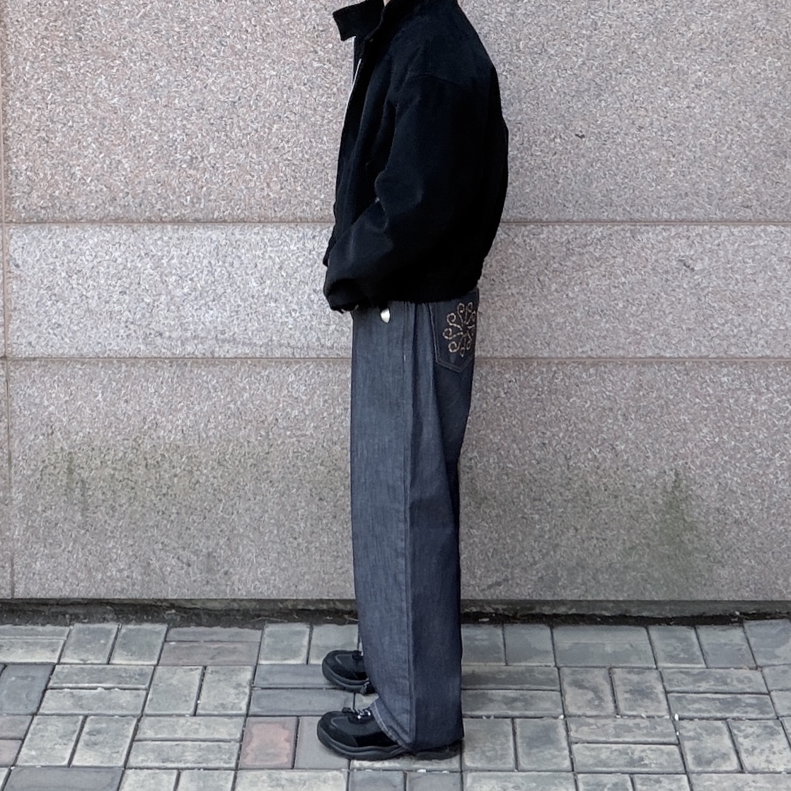 Thisisneverthat Sp Backpack 29 Black, Kinchi x Vatoz Zig Grey 착용 스타일 - 3