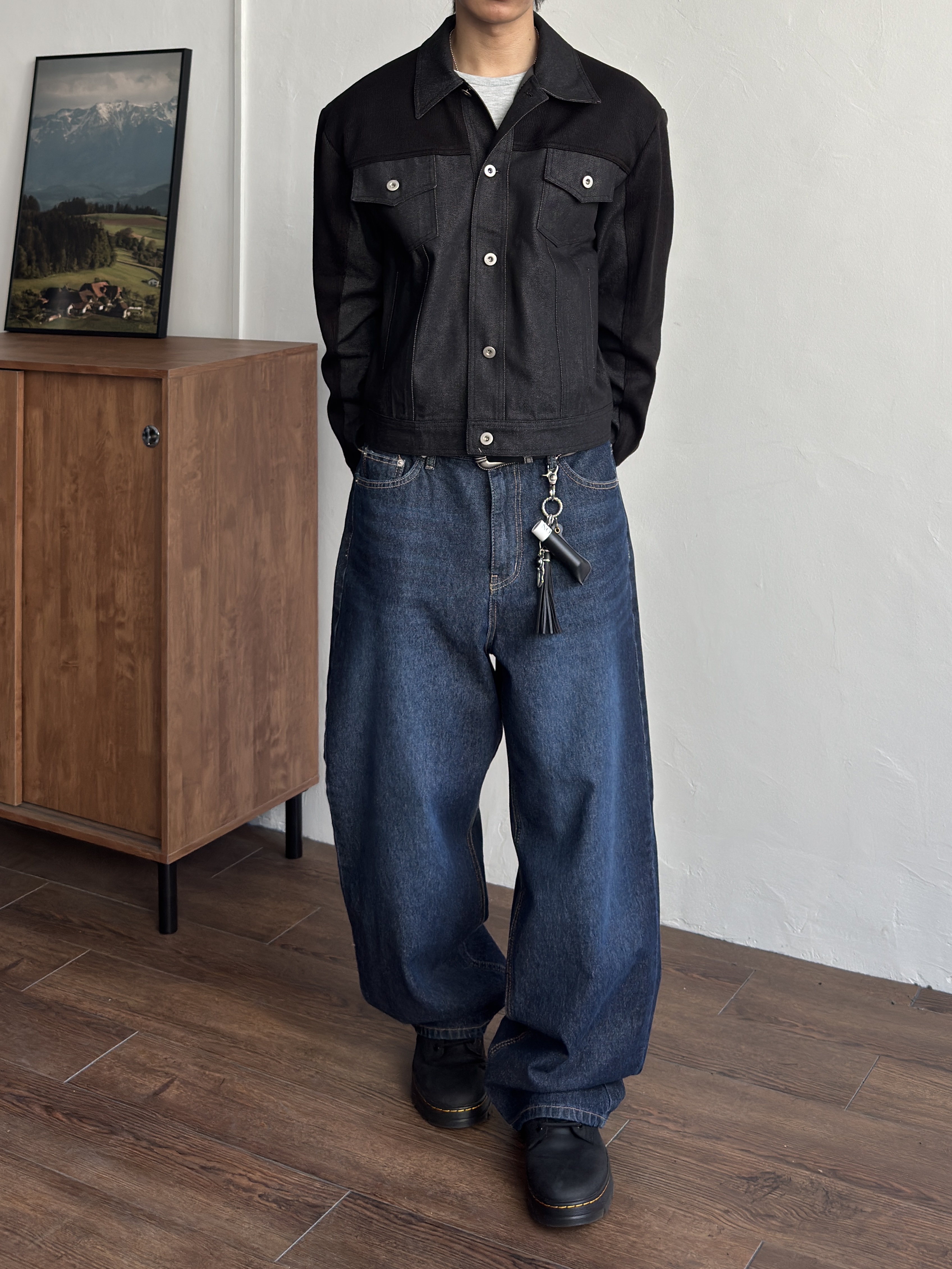 Dr. Martens Reeder Wyoming Leather Utility Shoes Black 착용 스타일 - 2