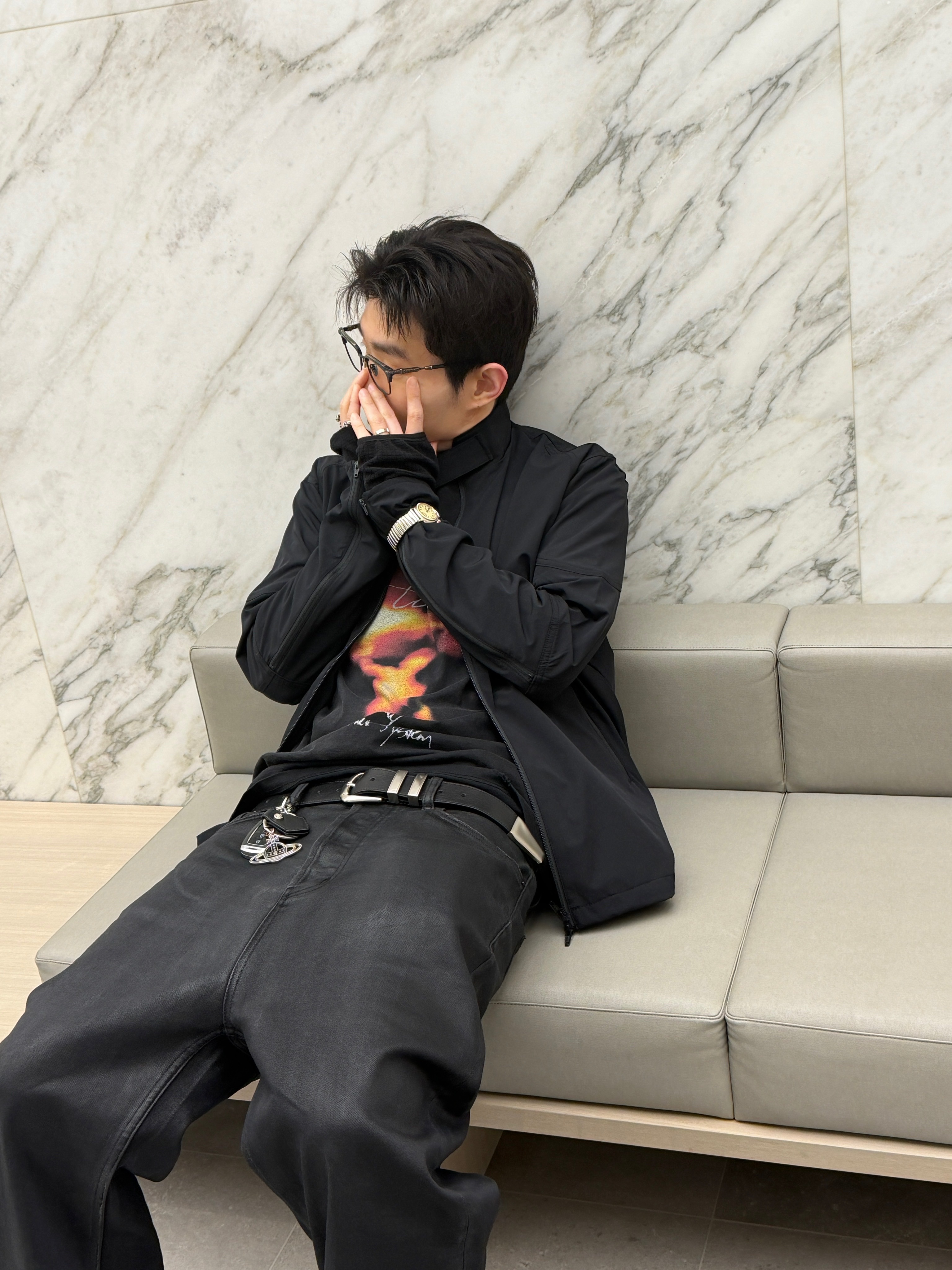 Undermycar POC Flame Vintage Washed T-Shirts Black, Undermycar Noir Coated Baggy Jeans Black 착용 스타일 - 6