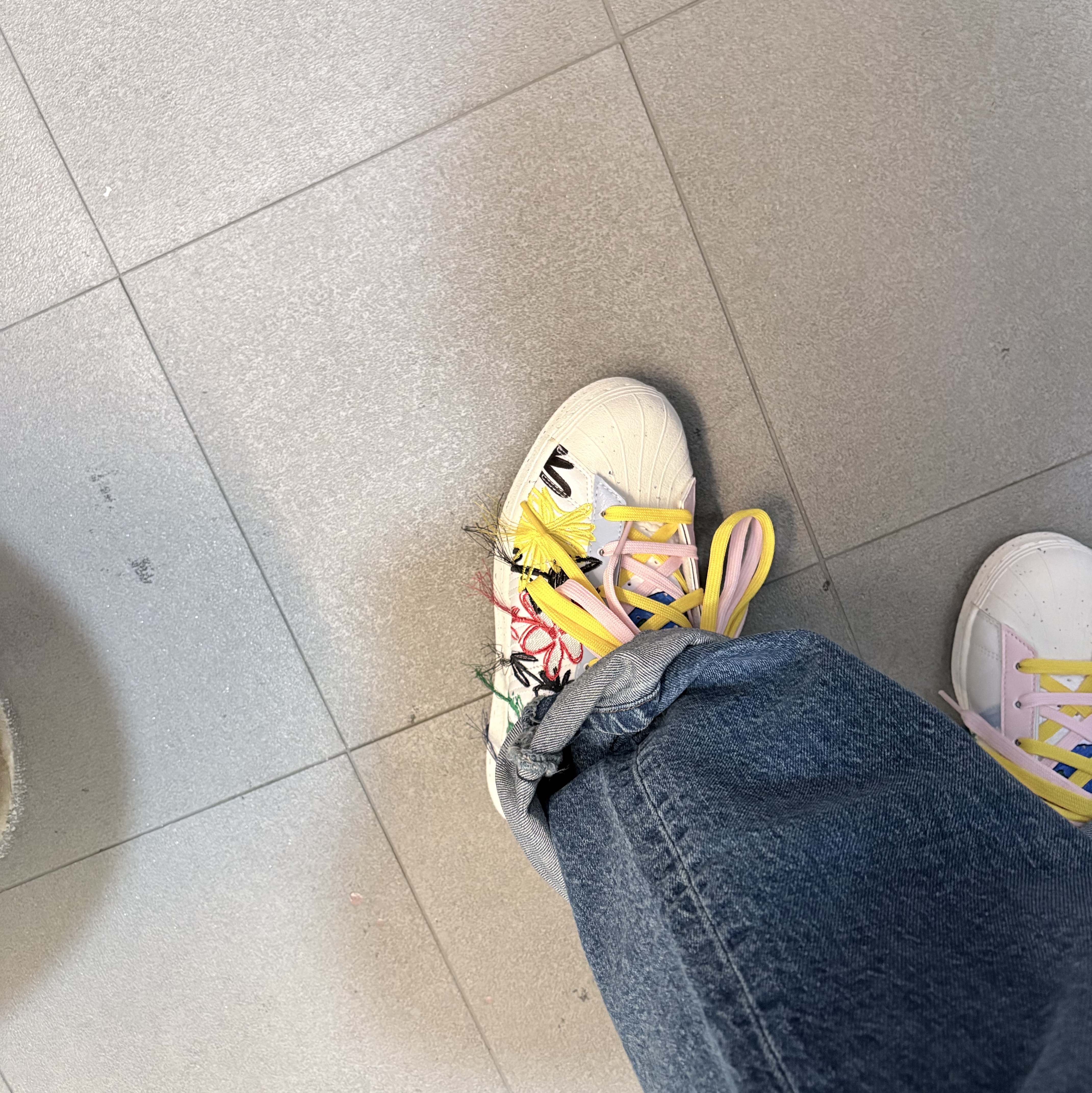 Adidas x Sean Wotherspoon Superstar Superearth 착용 스타일 - 2