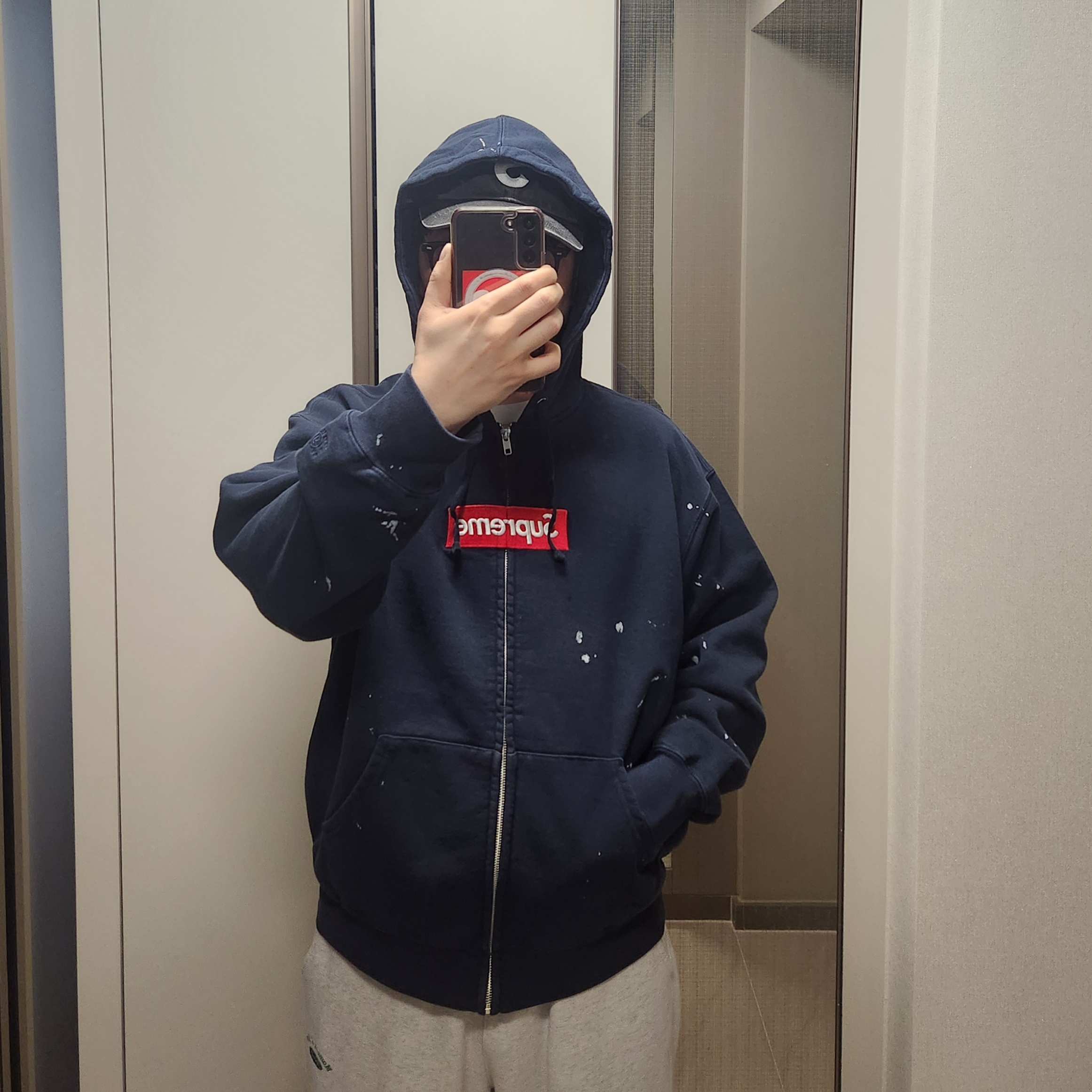 Supreme x MM6 Maison Margiela Box Logo Zip Up Hooded Sweatshirt Navy - 26SS, Jordan 1 x Travis Scott x Fragment Retro Low OG SP Military Blue 착용 스타일 - 5