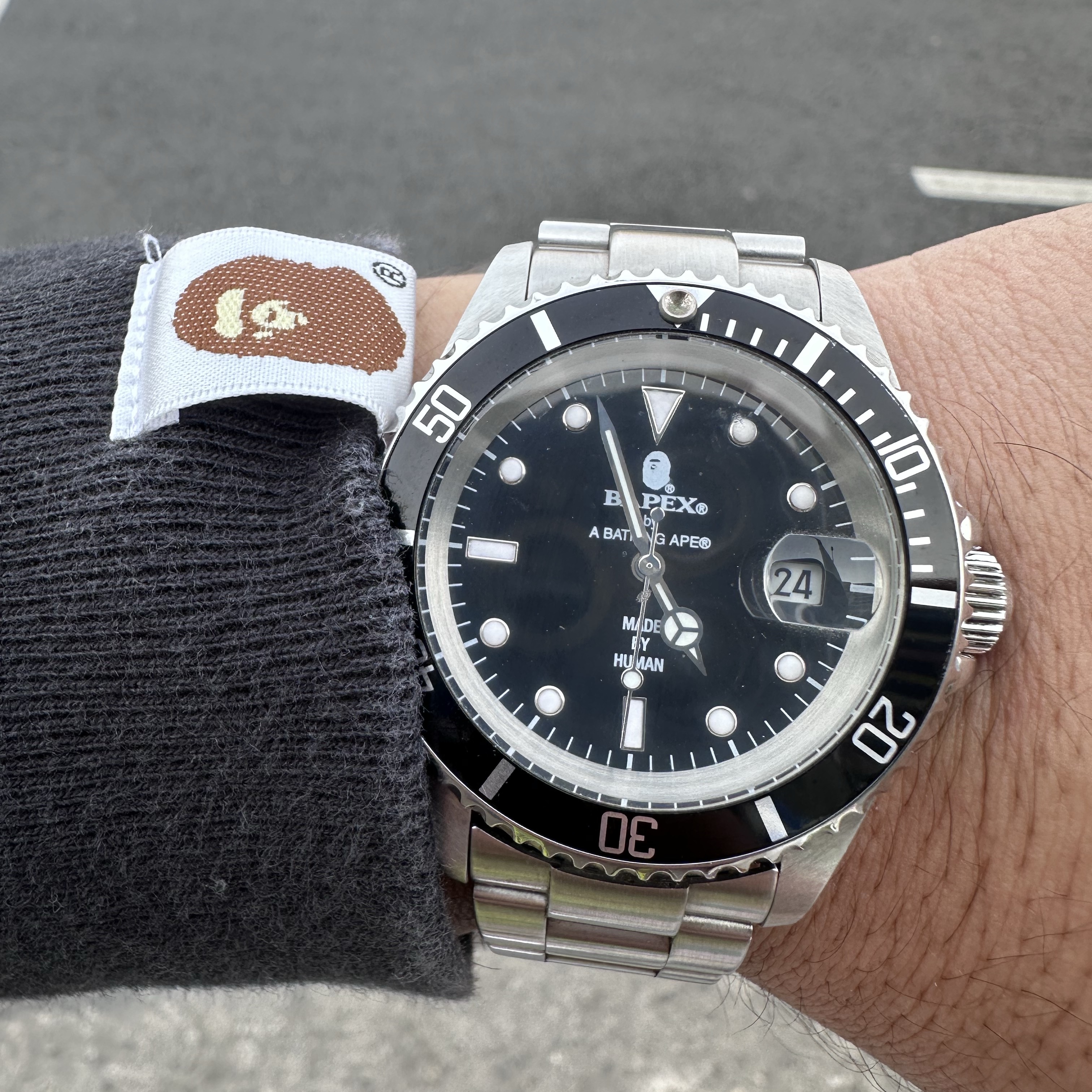 Gentle Monster x Maison Margiela MM114 Black Clear, Supreme Lasered Denim Camp Cap White - 24FW 착용 스타일 - 5