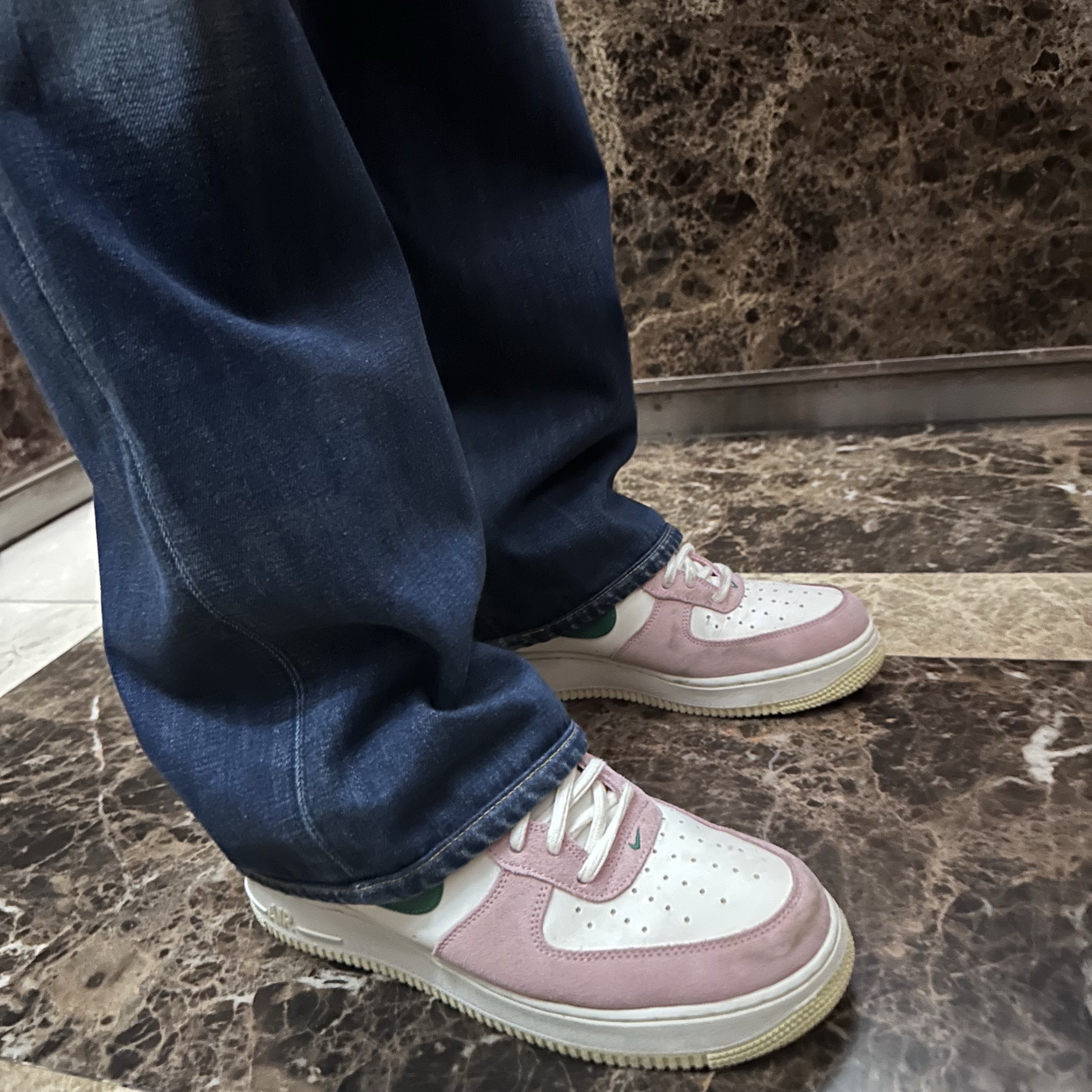 Gentle Monster x Maison Margiela MM114 Black Clear, Supreme Lasered Denim Camp Cap White - 24FW 착용 스타일 - 6