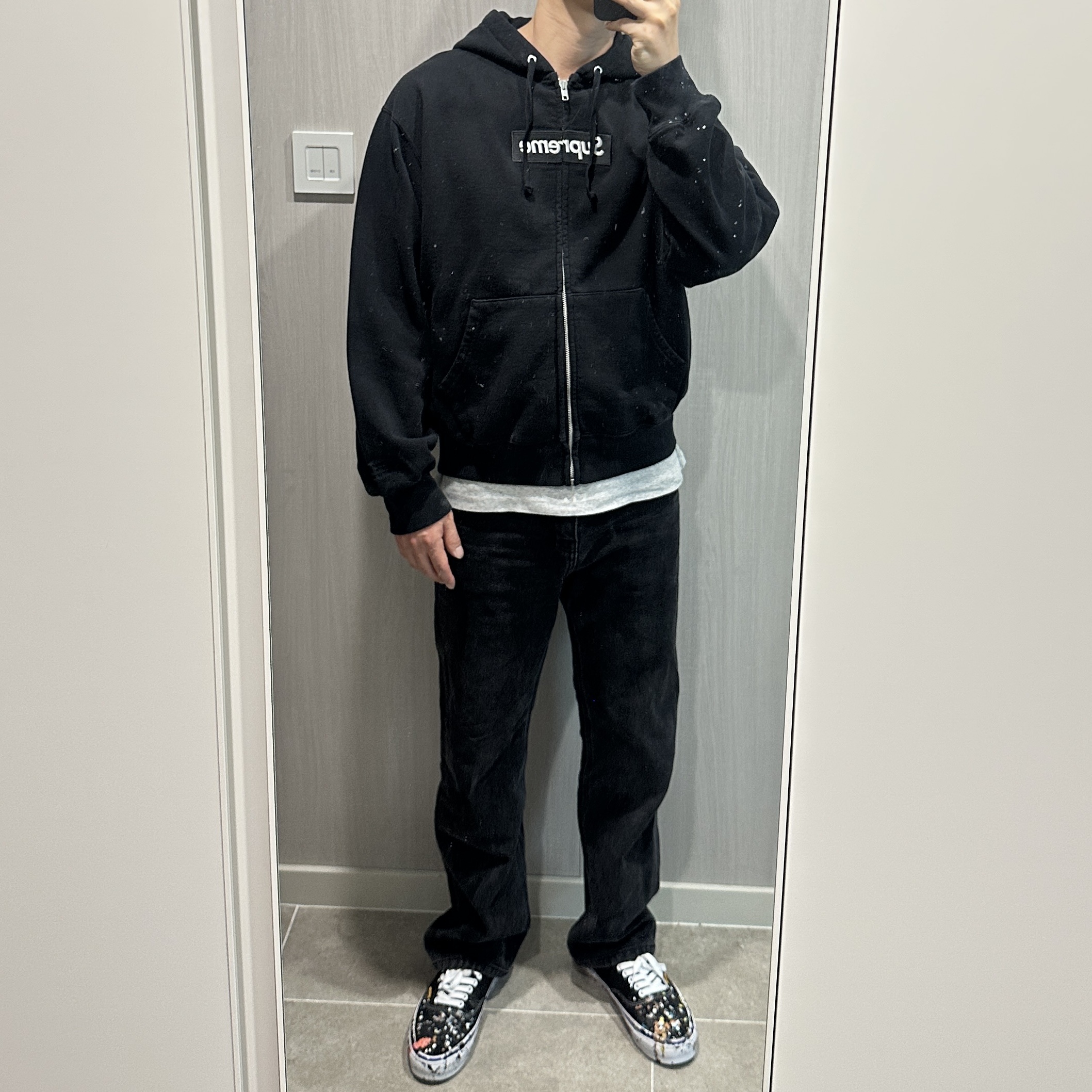 Supreme x MM6 Maison Margiela Box Logo Zip Up Hooded Sweatshirt Black - 26SS, Rick Owens Concordians Vintage Low Sneakers Black Milk 착용 스타일 - 2