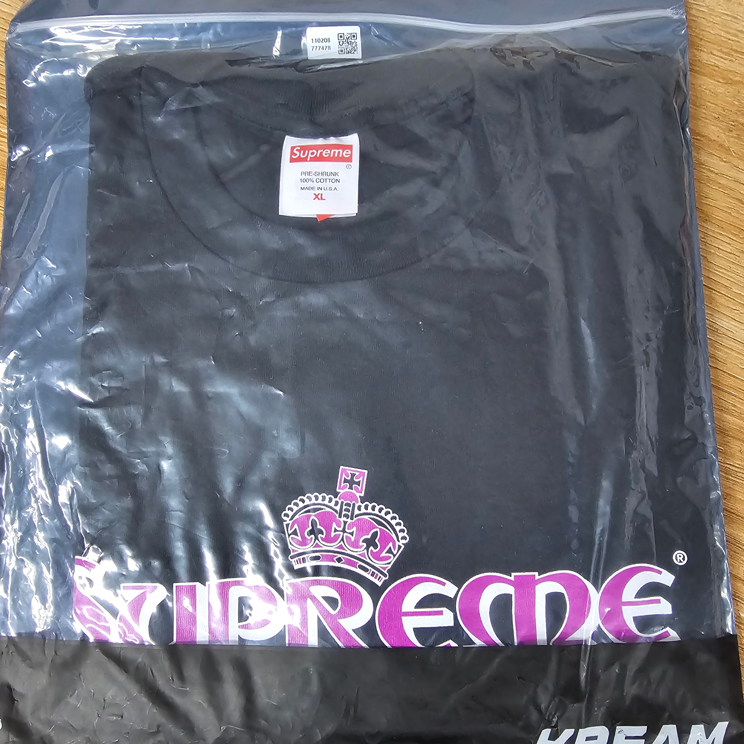Supreme Crown T-Shirt Black - 23SS 착용 스타일