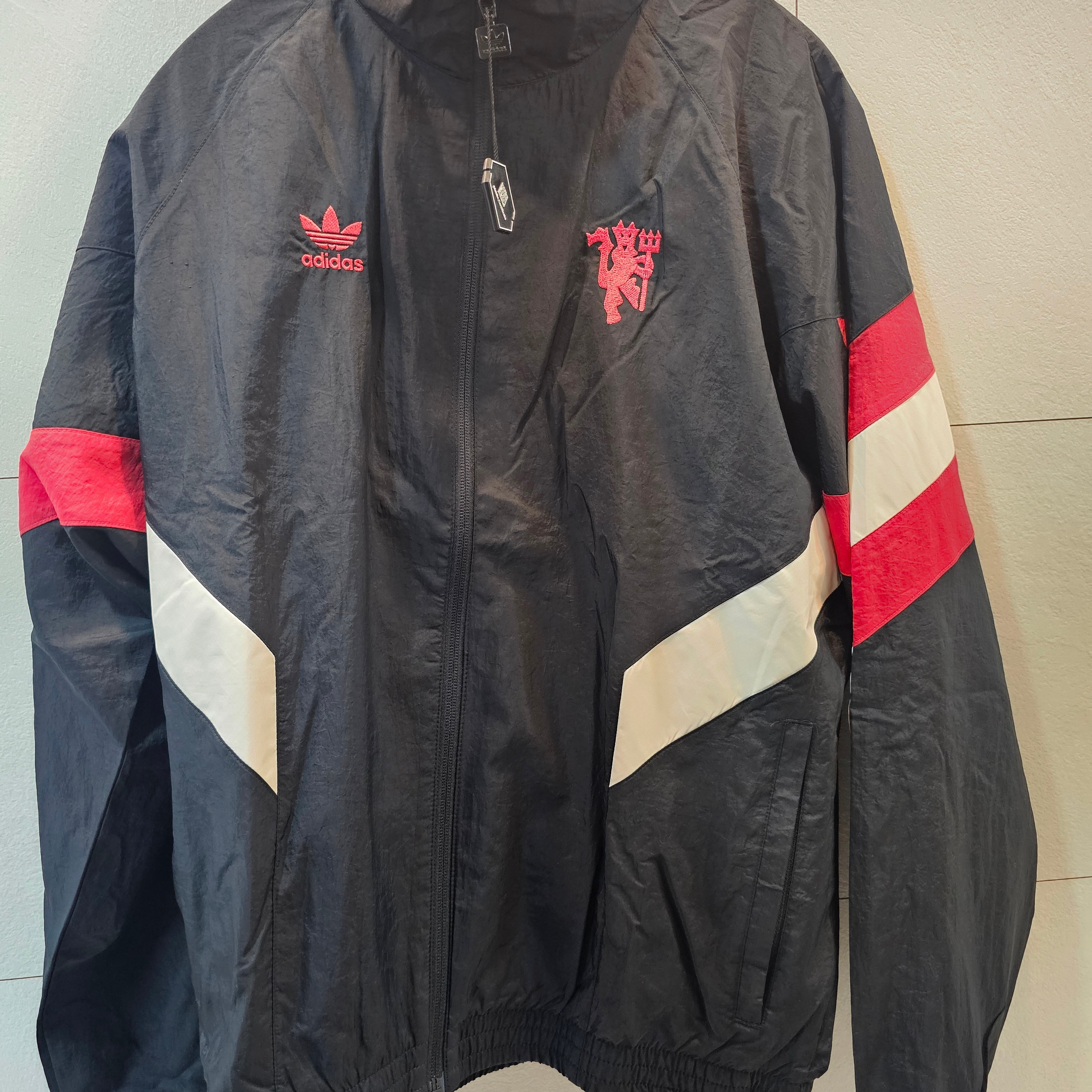 Adidas Manchester United Originals Track Top Black Red - KR Sizing 착용 스타일