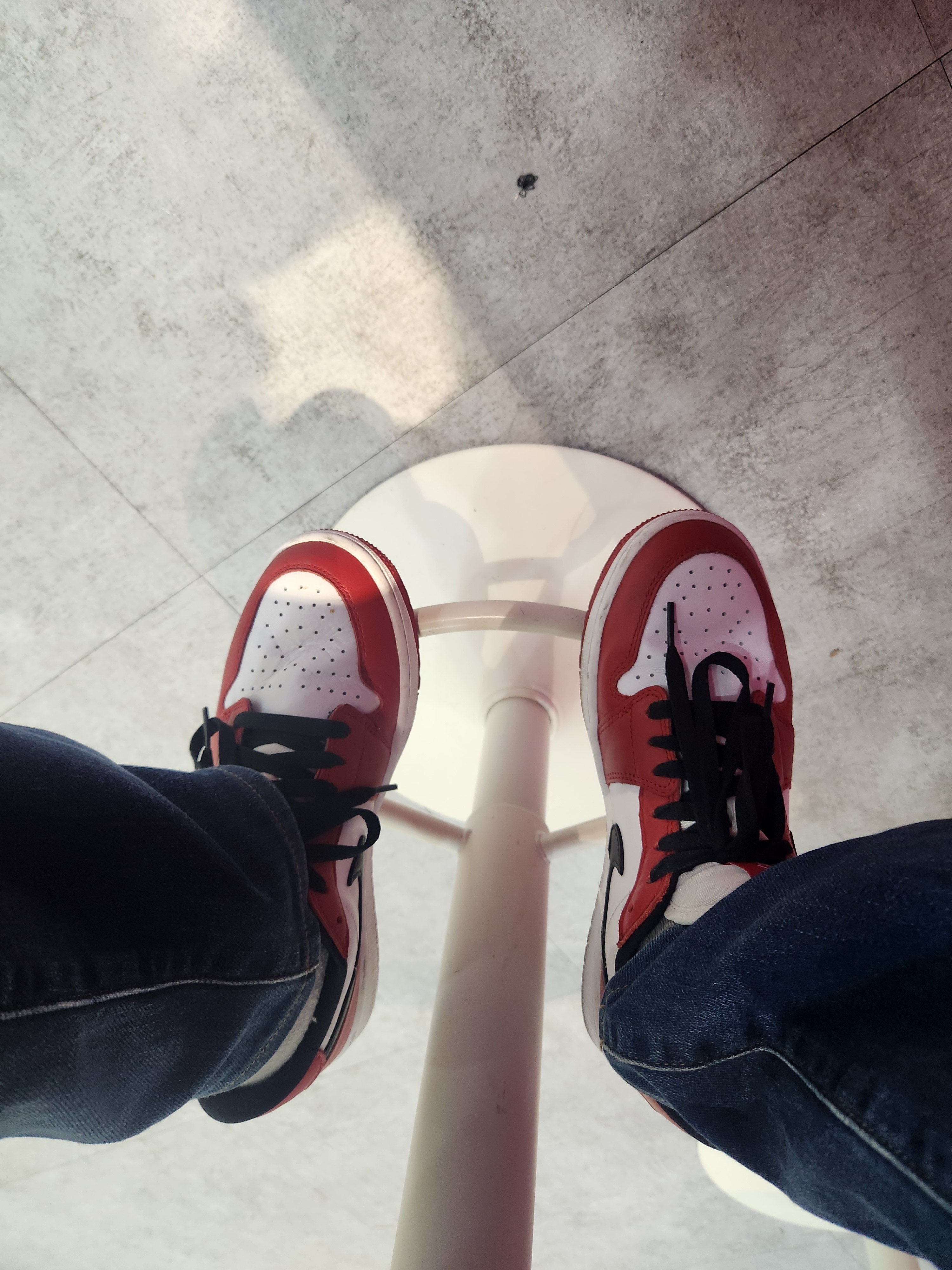 Jordan 1 Low Golf Chicago 착용 스타일