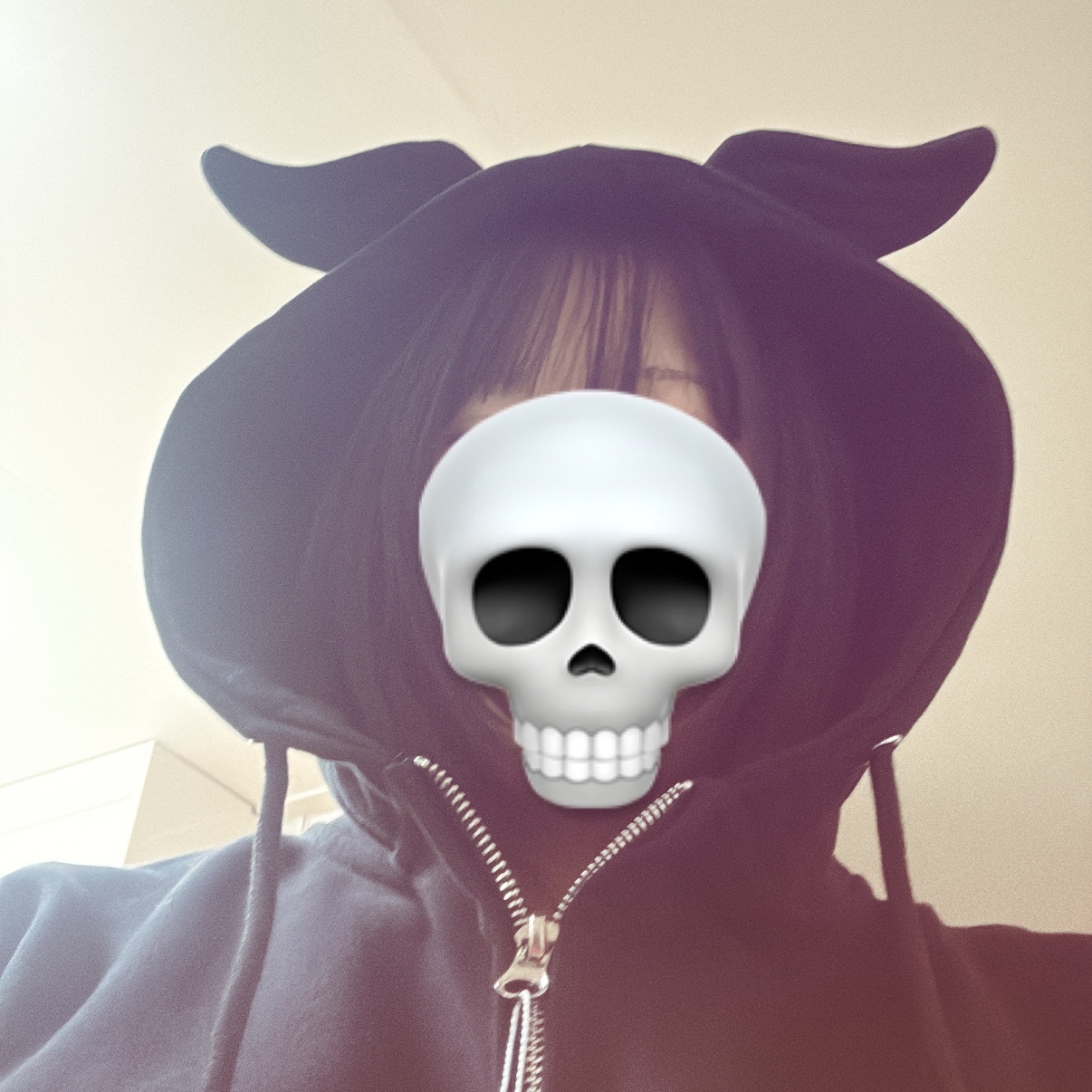 Yegg Wing hoodie  black 착용 스타일