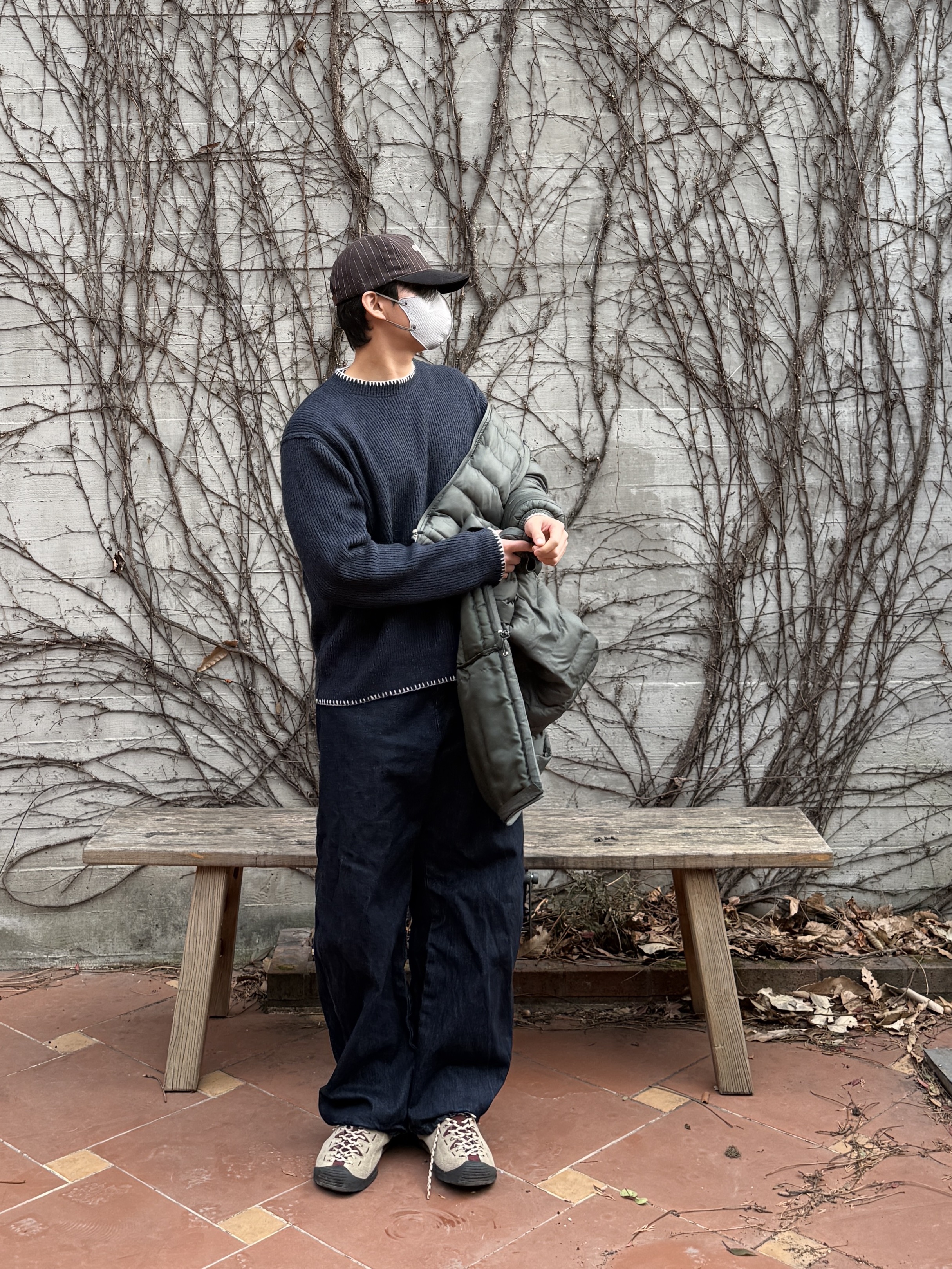 The Coldest Moment Mush Cap Navy, Keen Jasper Suede Sneakers Silver Mink 착용 스타일 - 2