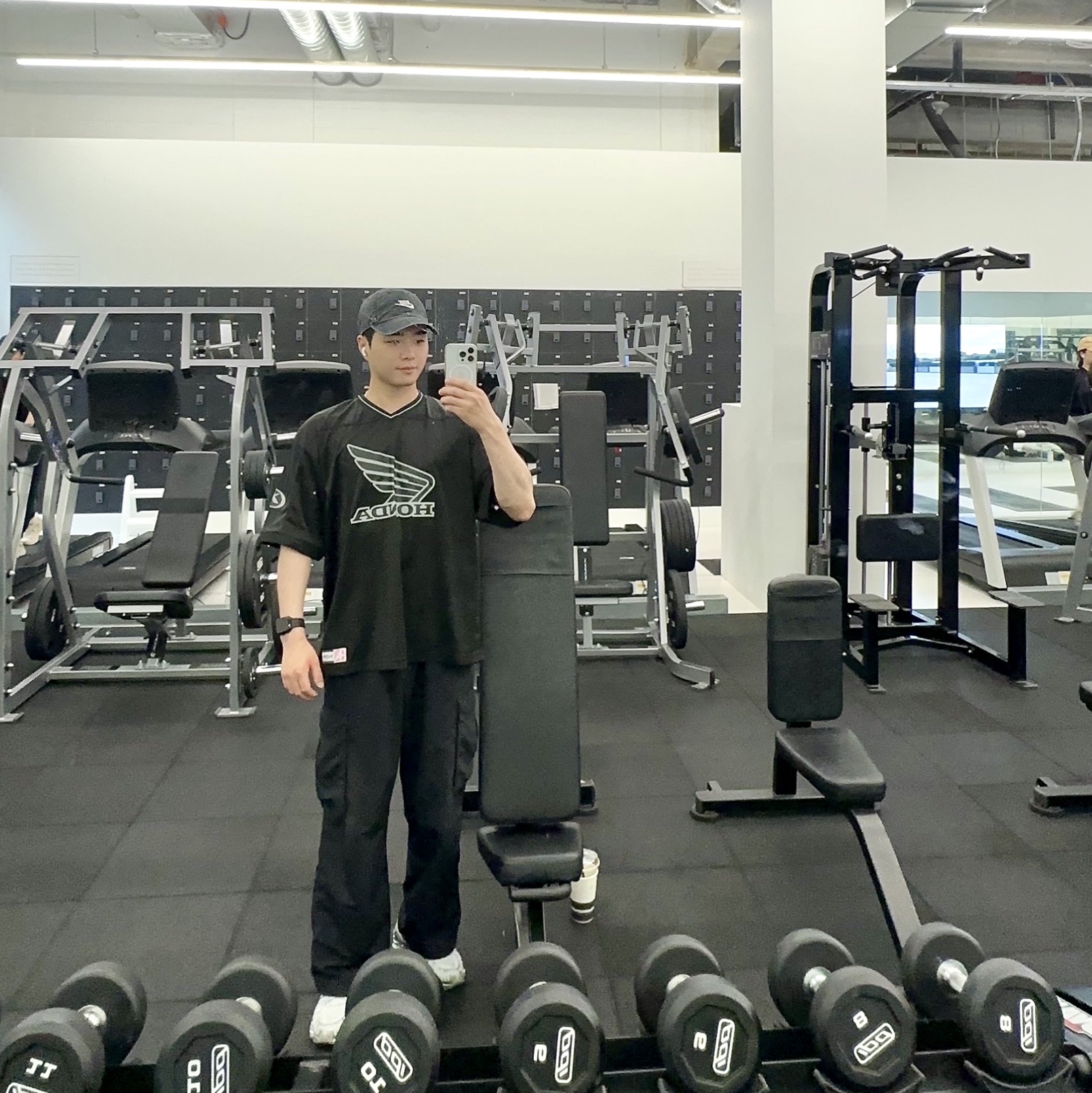 Honda Original Wing Logo Mesh T-Shirt Black, (W) Nike Shox TL Pure Platinum and Metallic Silver 착용 스타일
