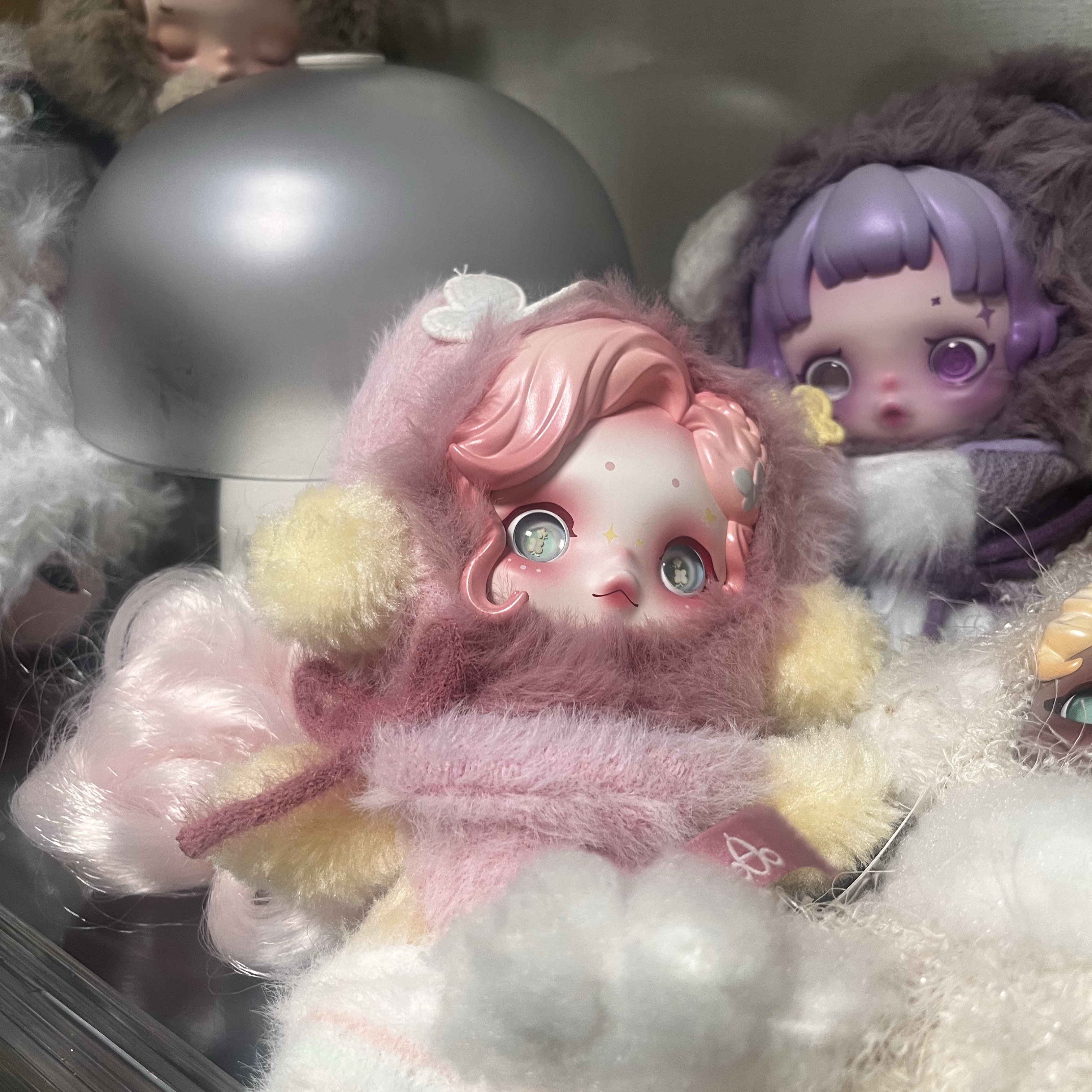 Pop Mart Skullpanda x My Little Pony Series Plush Doll Pendant Fluttershy (Opened Case) 착용 스타일