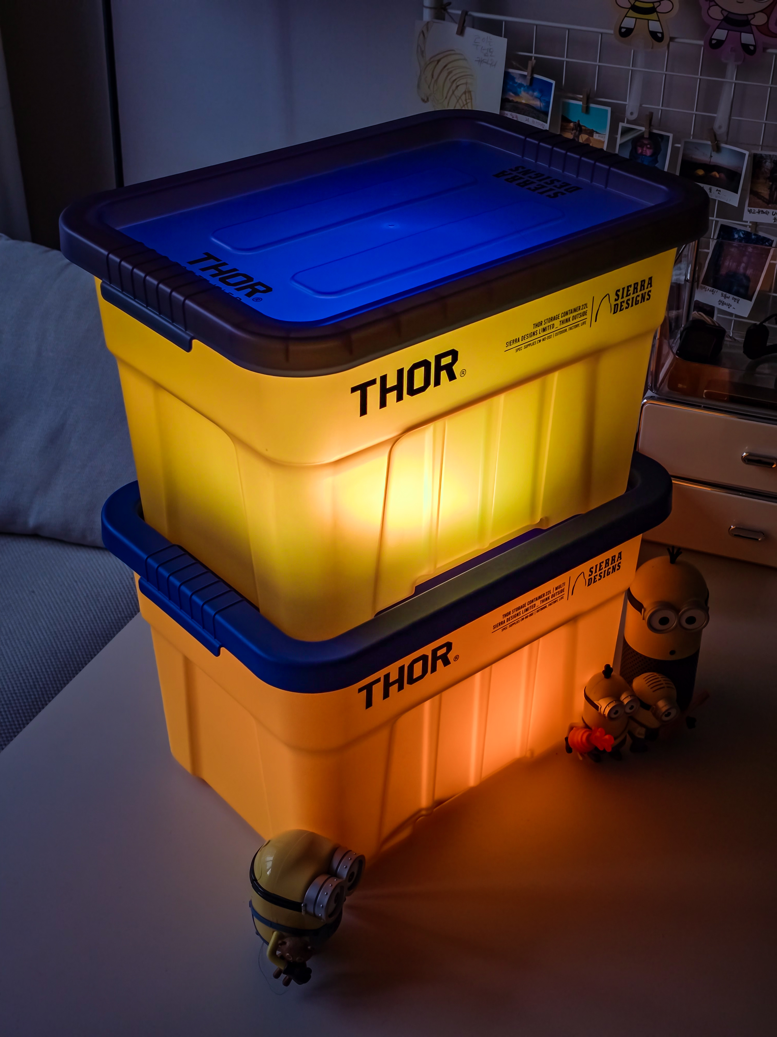 SIERRA DESIGNS GRAND MOTHERSHIP LT THOR Box 22L Clear Multi, SIERRA DESIGNS X THOR STORAGE BOX 22L LIGHT GREY 착용 스타일 - 4