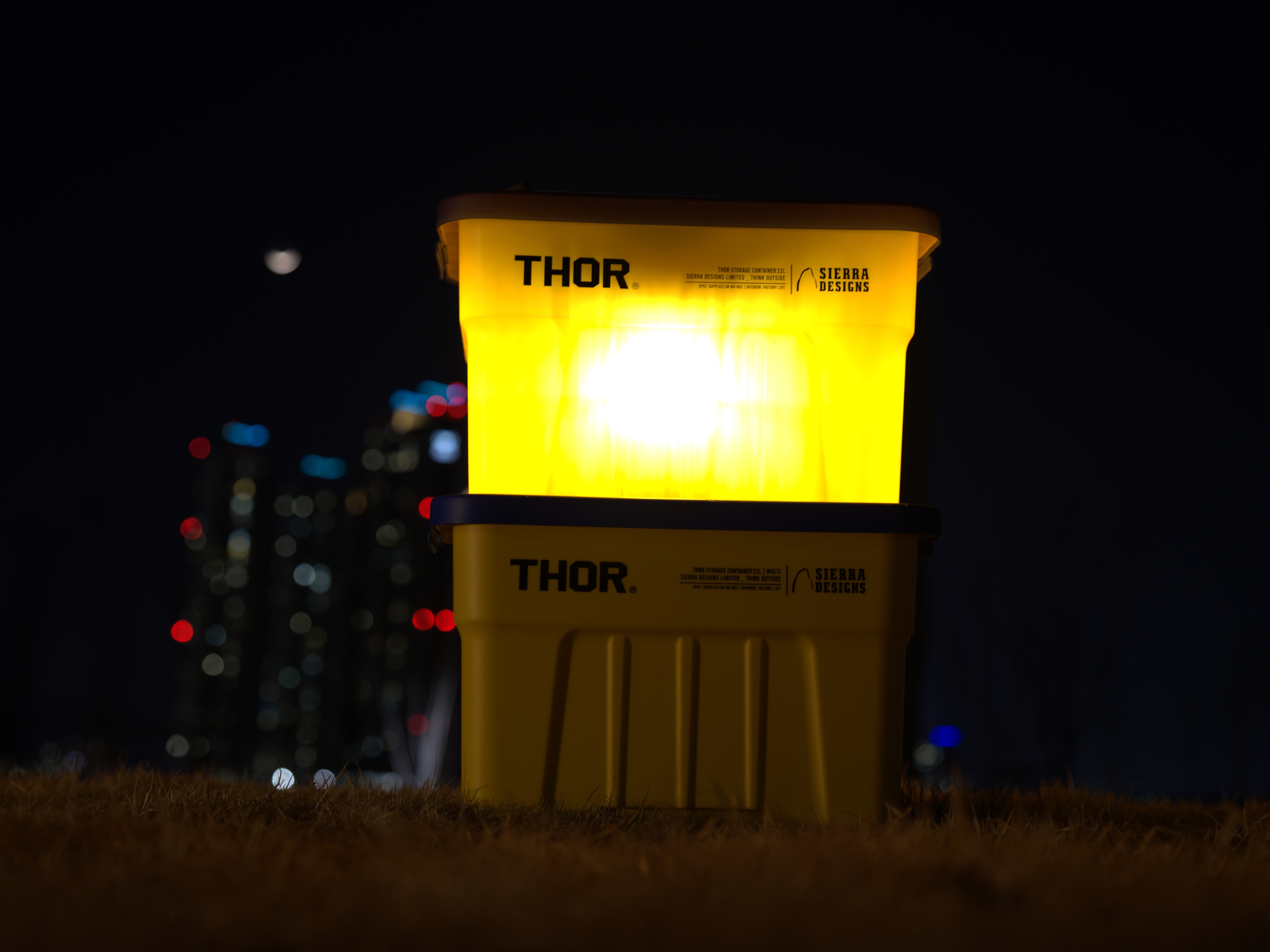 SIERRA DESIGNS GRAND MOTHERSHIP LT THOR Box 22L Clear Multi 착용 스타일 - 5