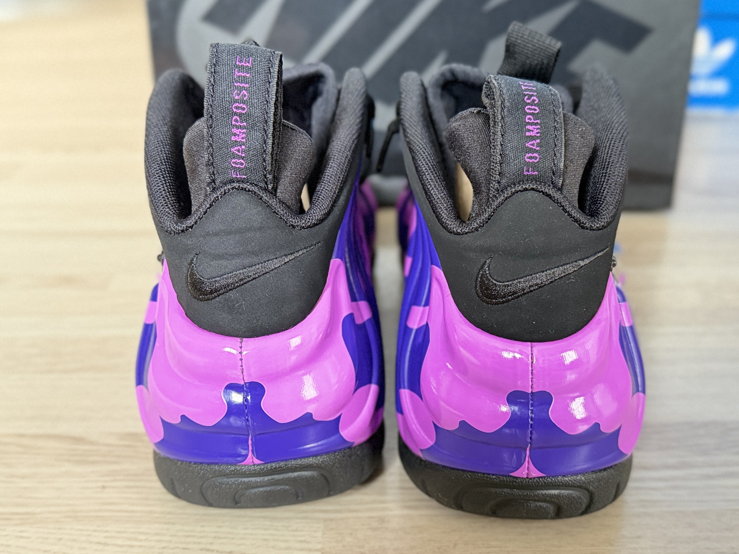 Nike Air Foamposite Pro Pearl White White 착용 스타일 - 3