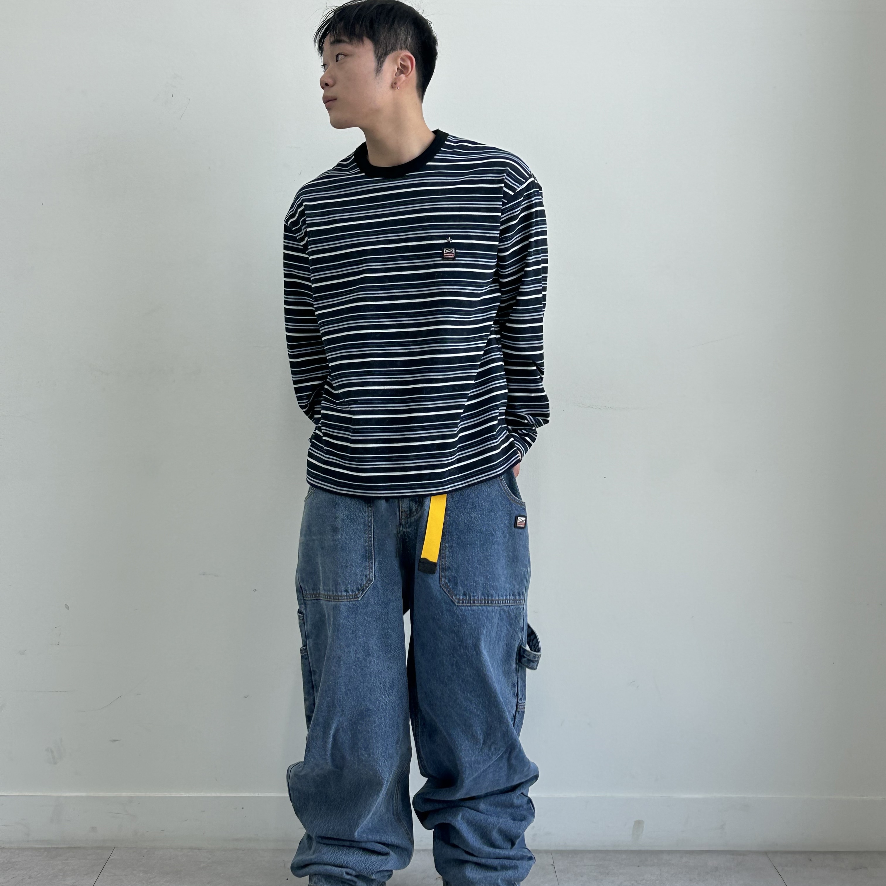 SPORT CHAMBER Superwide Carpenter Denim Pants Blue, SPORT CHAMBER SC Transition T-shirt NAVY 착용 스타일 - 1