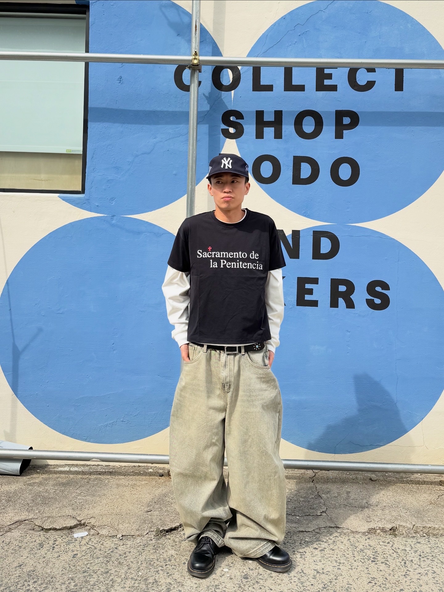 New Era MLB New York Yankees Pillbox Series Ball Cap Navy, Dr. Martens 1461 Smooth Black 착용 스타일 - 4