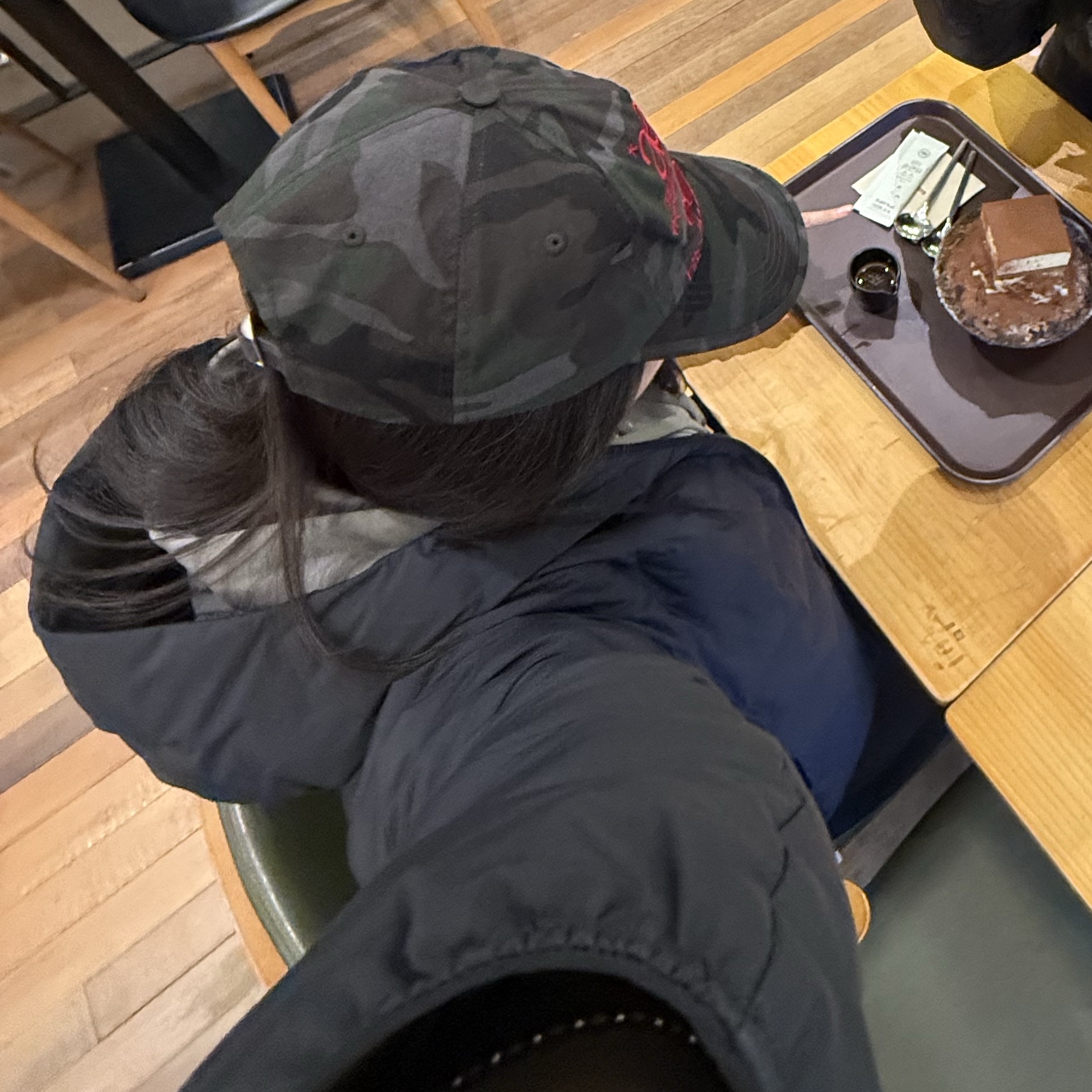 AEAE Web Logo Camo 5 Pannel Cap Black, Asics Gel-Kayano 14 Black Pure Silver 착용 스타일 - 2