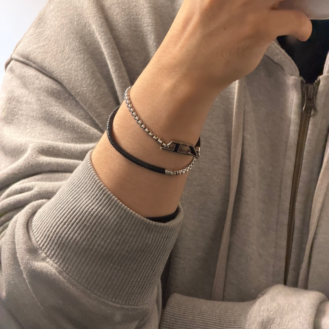 Diesel Dx1472 Stainless Steel Chain Bracelet Silver Black 착용 스타일