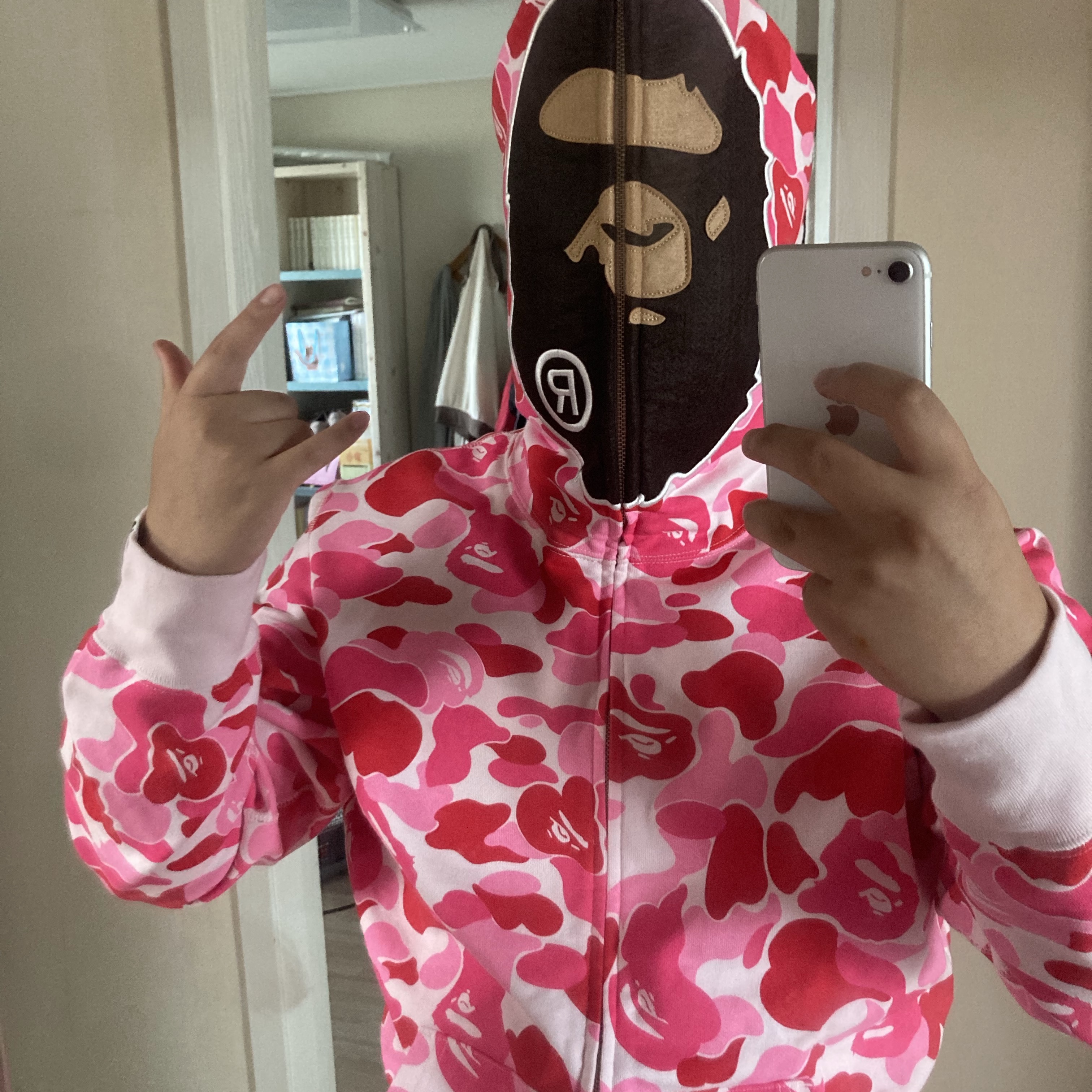 BAPE ABC Camo 2nd Ape Full Zip Hoodie Pink 착용 스타일