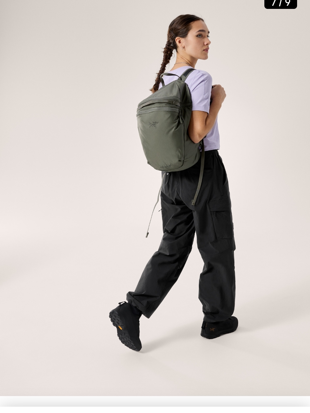 Arc'teryx Heliad 15 Backpack Black, Arc'teryx Heliad 15 Backpack Mantis 착용 스타일 - 3