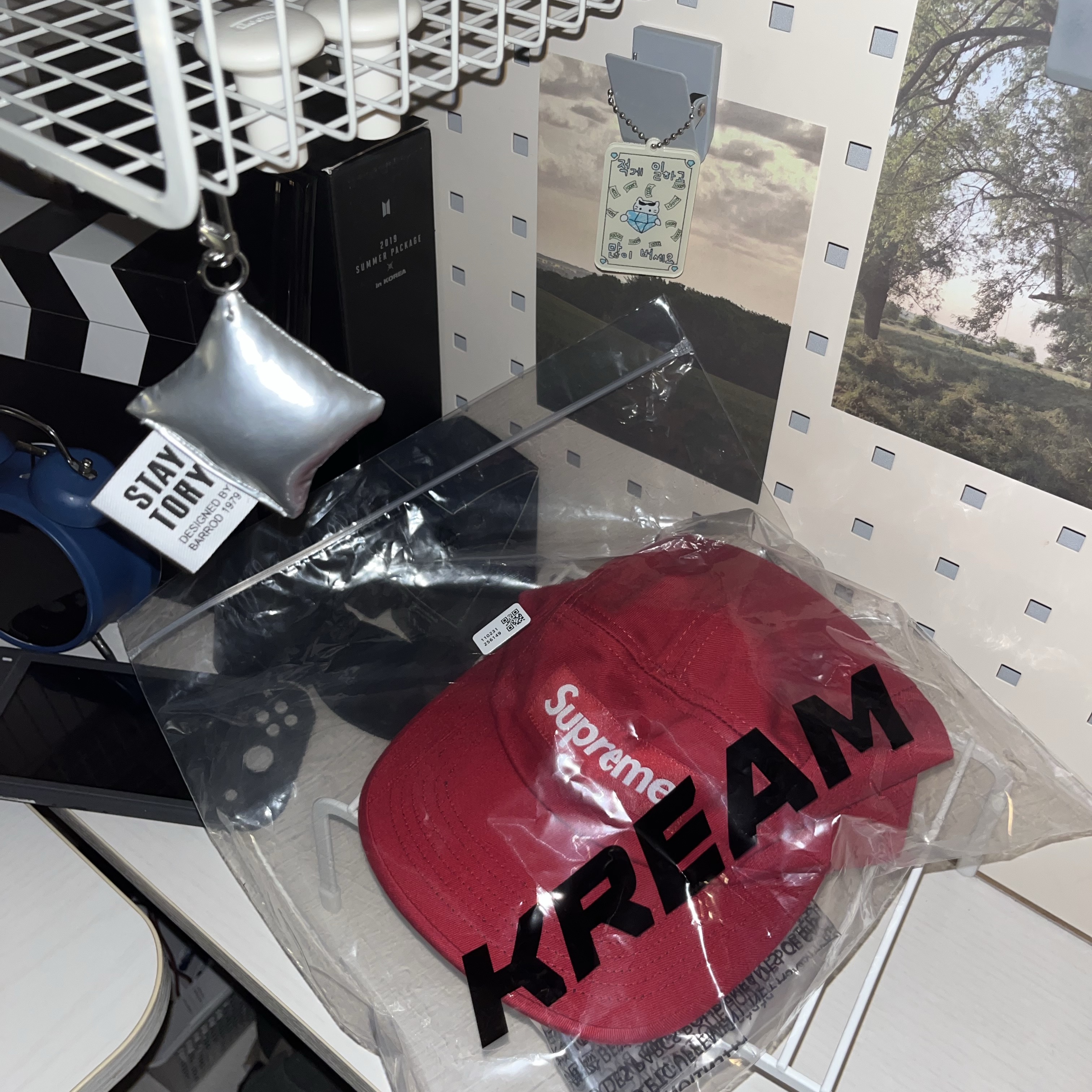 Supreme Washed Chino Twill Camp Cap Red - 26SS 착용 스타일