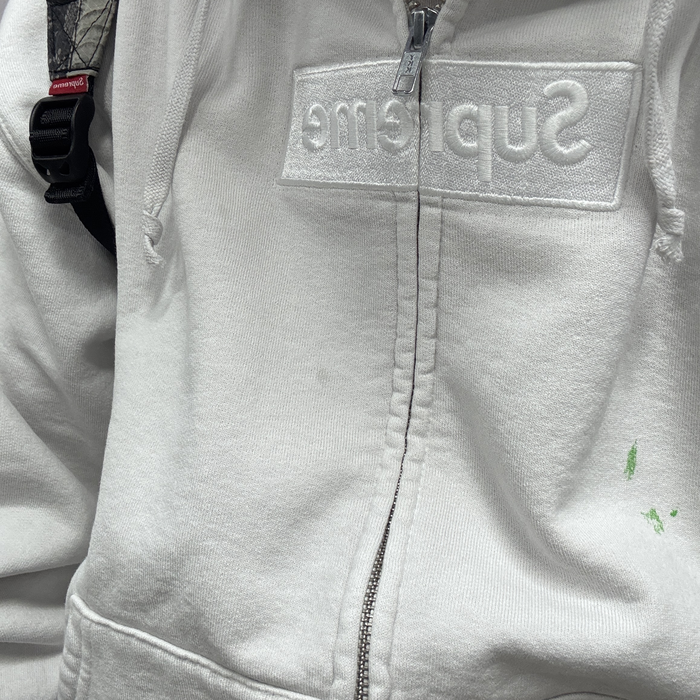 Supreme x MM6 Maison Margiela Box Logo Zip Up Hooded Sweatshirt White - 26SS 착용 스타일