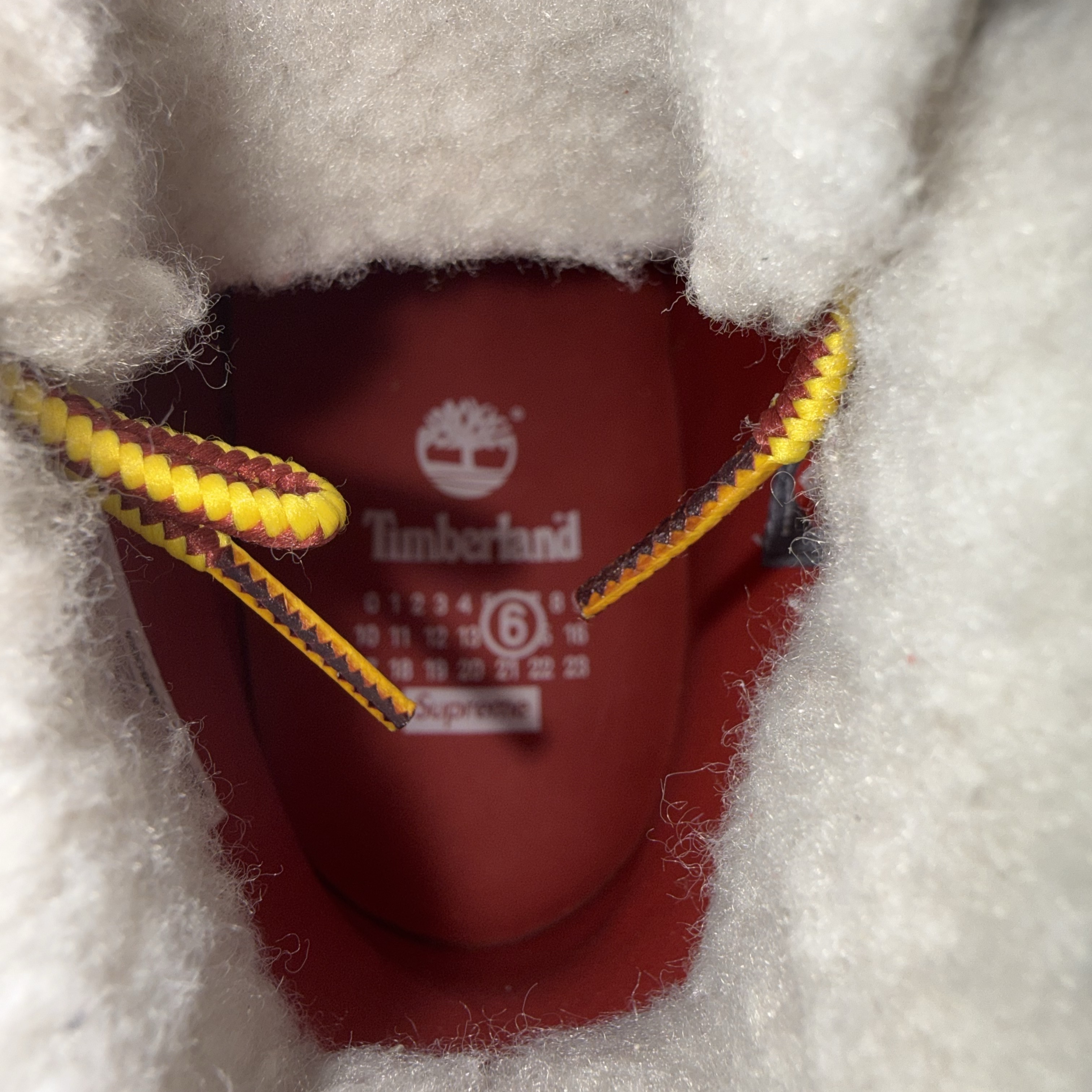 Timberland x Supreme x MM6 Maison Margiela Money 6 Inch Premium Waterproof Boot Multicolor - 26SS - Medium 착용 스타일 - 4