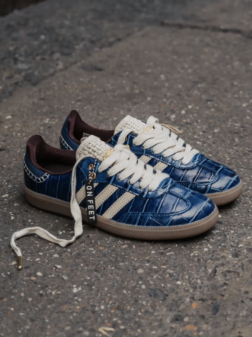 Adidas x Wales Bonner Samba Collegiate Navy Wonder White 착용 스타일 - 2