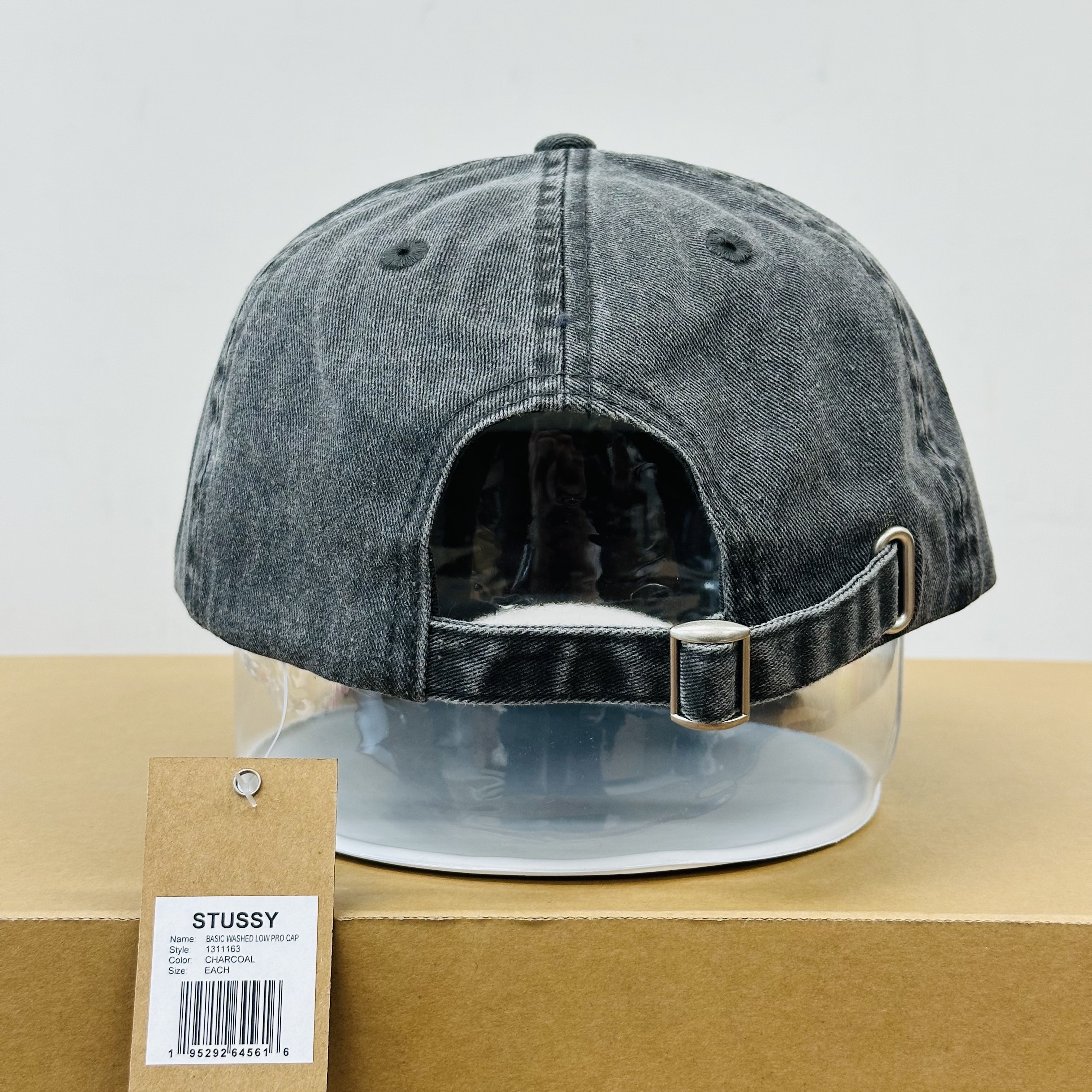 Stussy Washed Basic Low Pro Cap Charcoal 착용 스타일 - 3