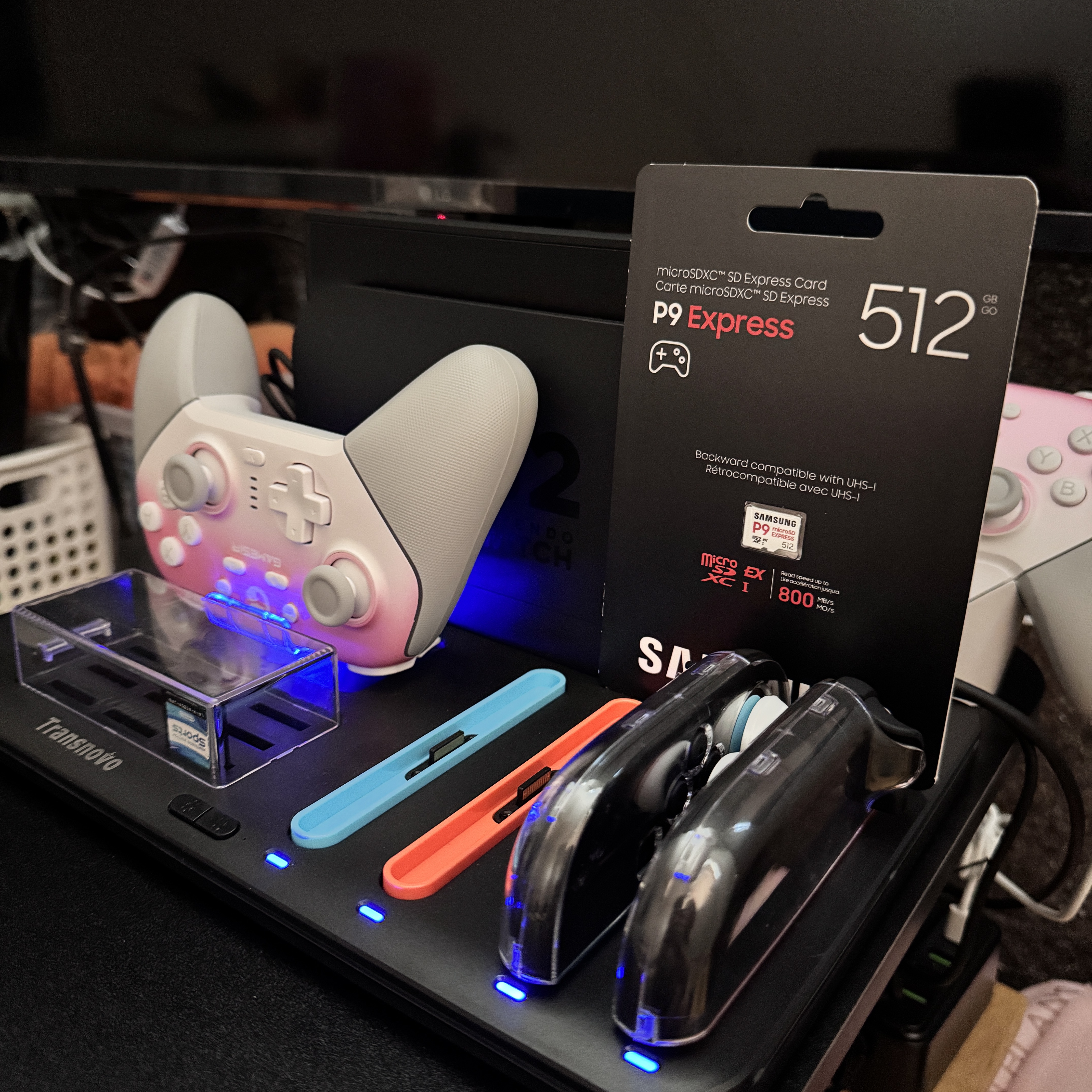 Nintendo Switch 2 Black (Korean Ver.) 착용 스타일