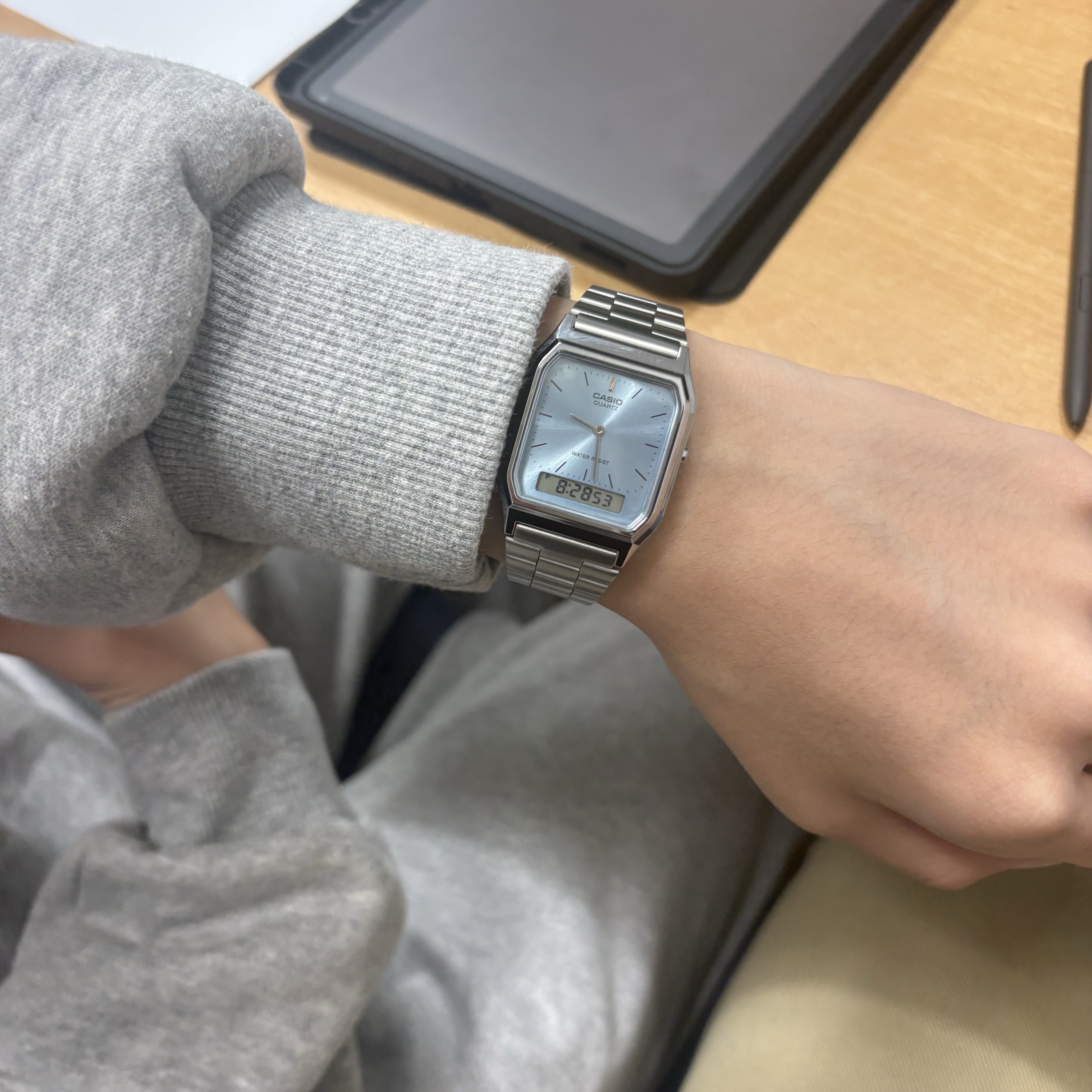 Casio AQ-230A-2A1MQY 착용 스타일