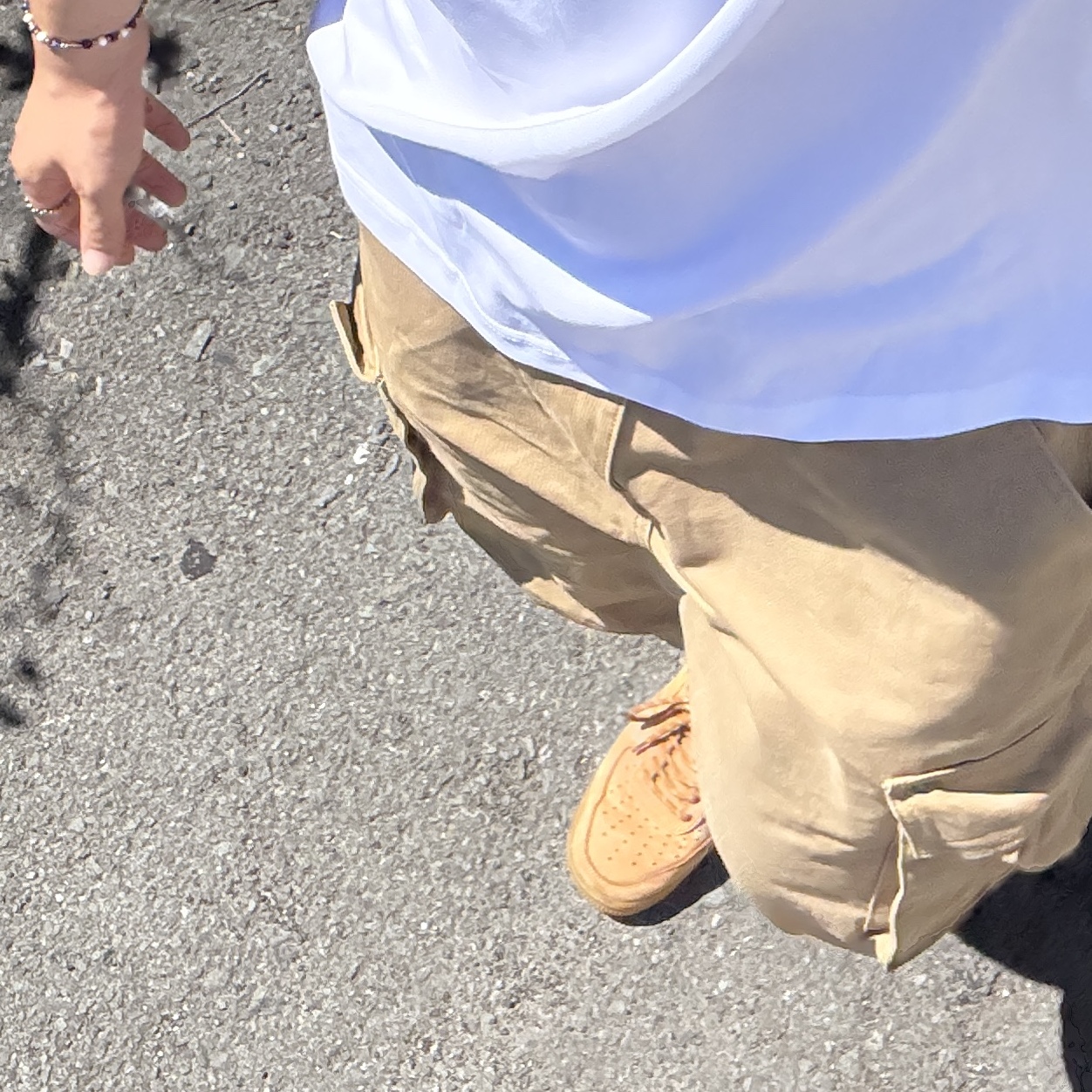 Nike Air Force 1 '07 WB Flax 착용 스타일