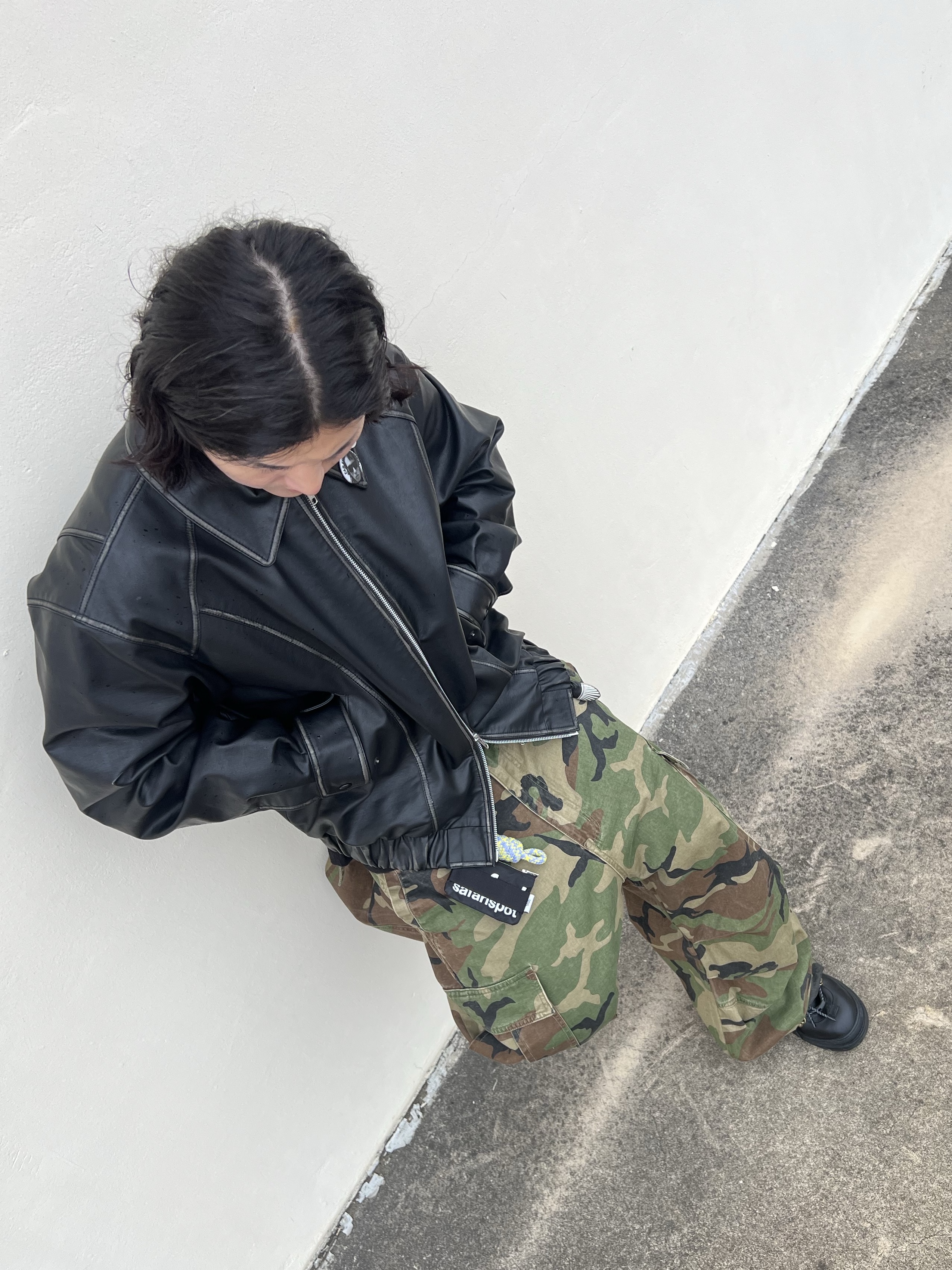 Safarispot Basic Safari Keyring Card Wallet Black, NOD Stone Washed Cargo Pants Camo 착용 스타일 - 1