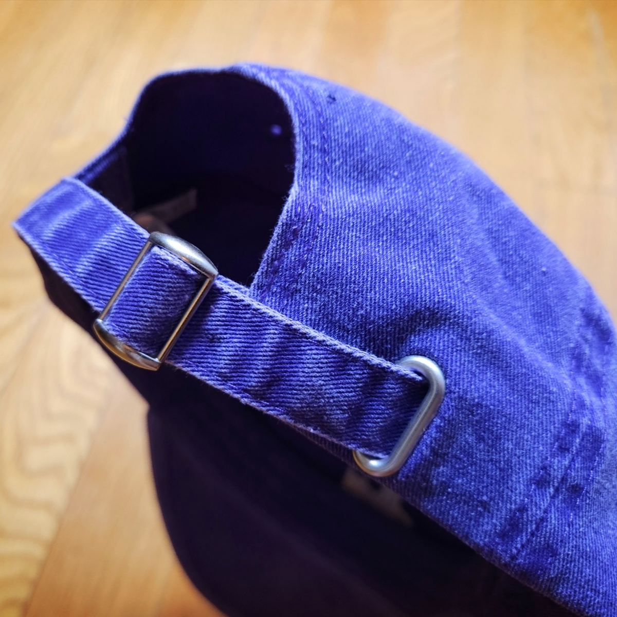 Stussy Low Pro Basic Washed Strapback Grape 착용 스타일 - 3