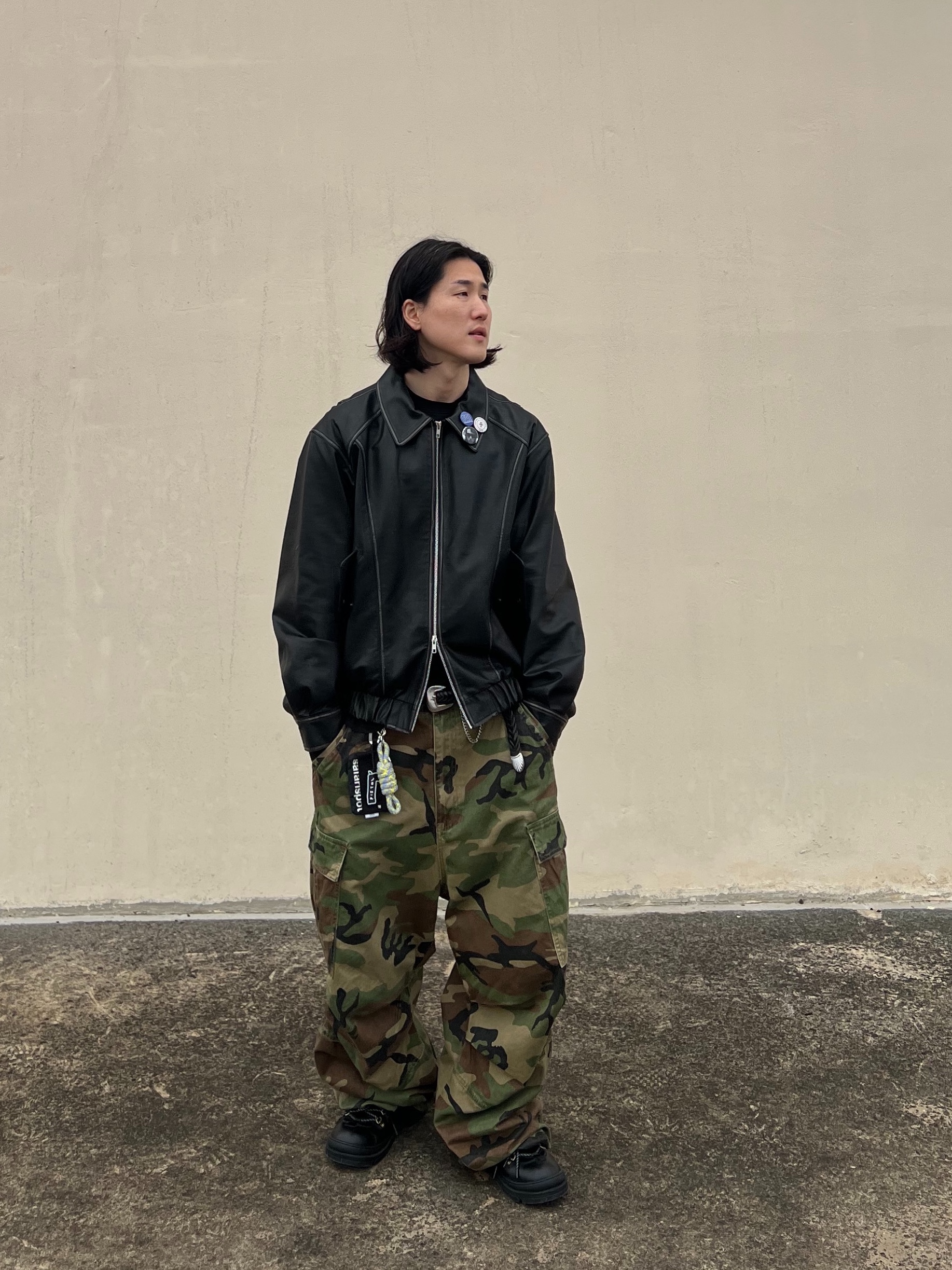 Safarispot Basic Safari Keyring Card Wallet Black, NOD Stone Washed Cargo Pants Camo 착용 스타일 - 3