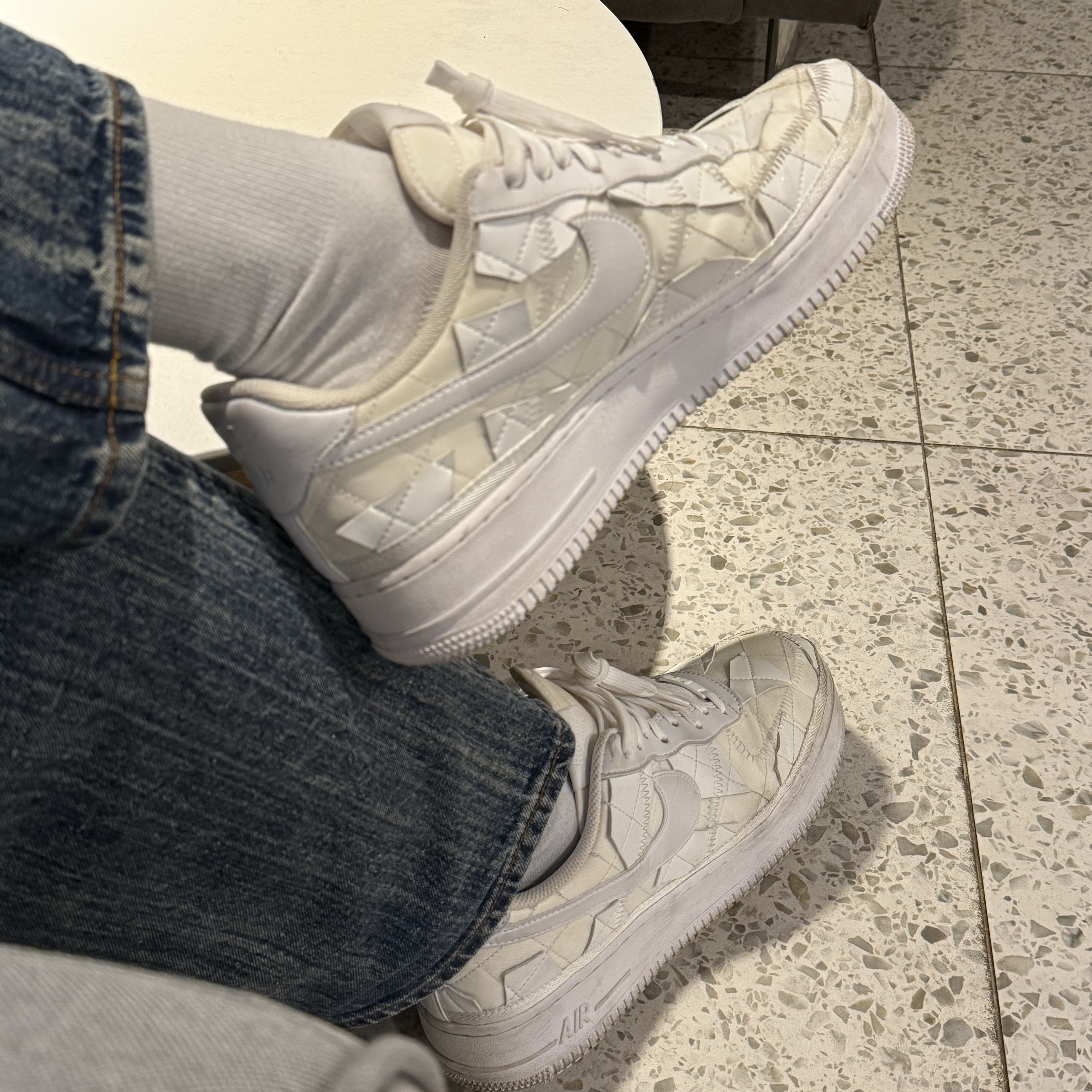 Nike x Billie Eilish Air Force 1 Low SP Triple White 착용 스타일