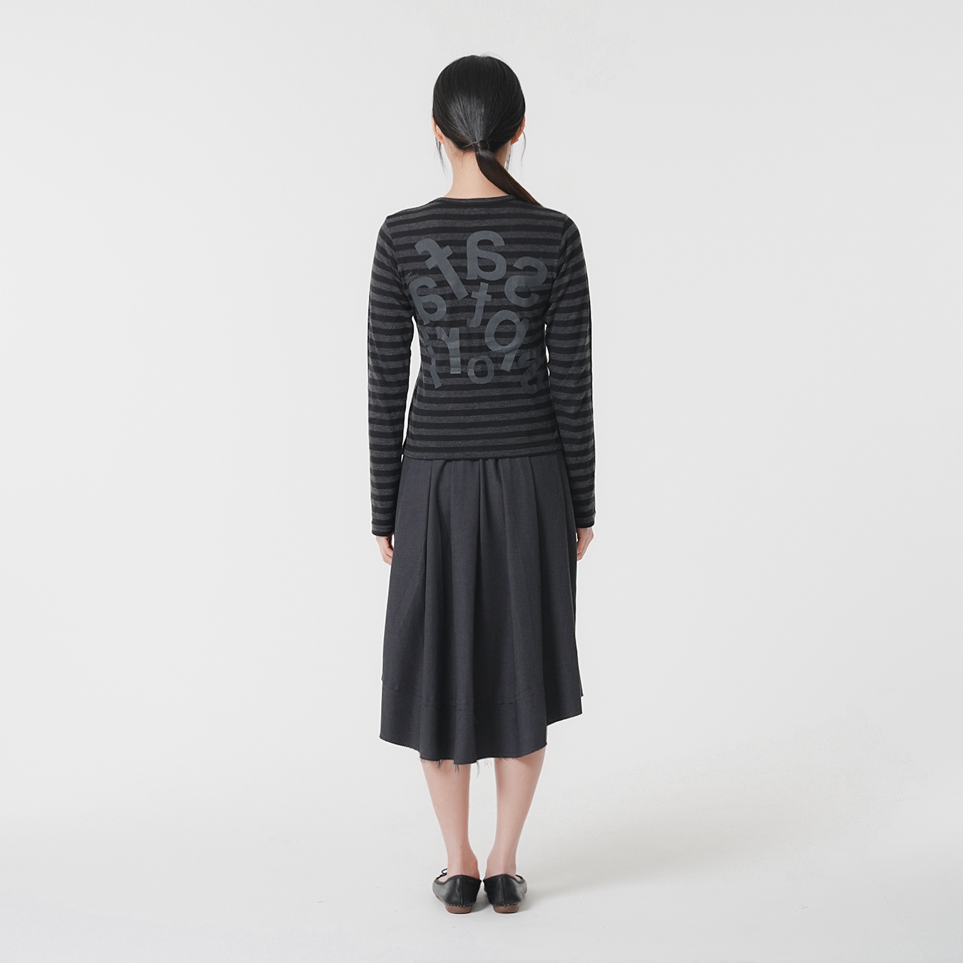 [KREAM 단독] 사파리스팟 우먼 1/2 티켓팅 스트라이프 보더 티 블랙([KREAM 단독] Safarispot Women 1/2 Ticketing Stripe Border Tee Black) - 4