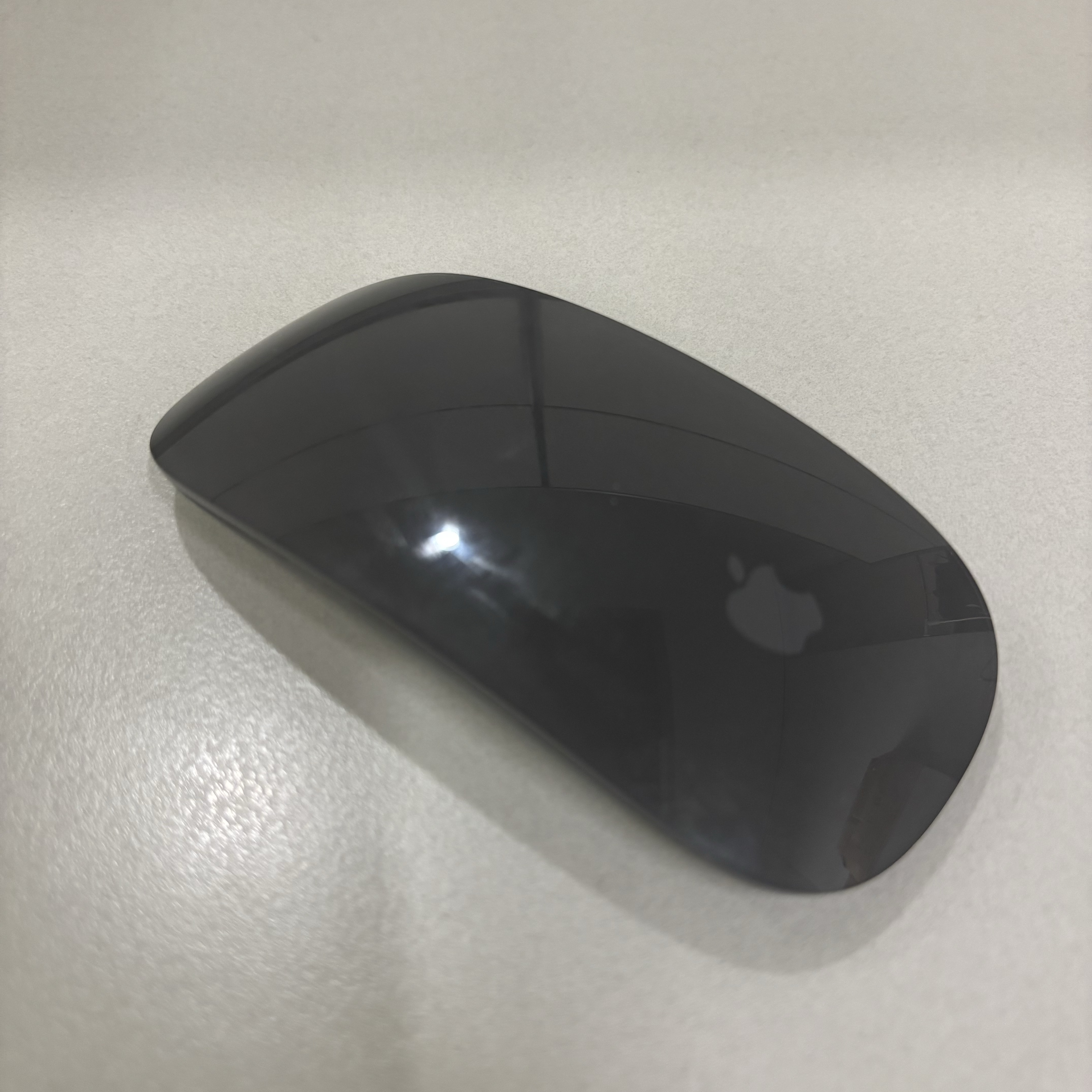 Apple Magic Mouse Multi-Touch Surface Black (Korean Ver.) 착용 스타일