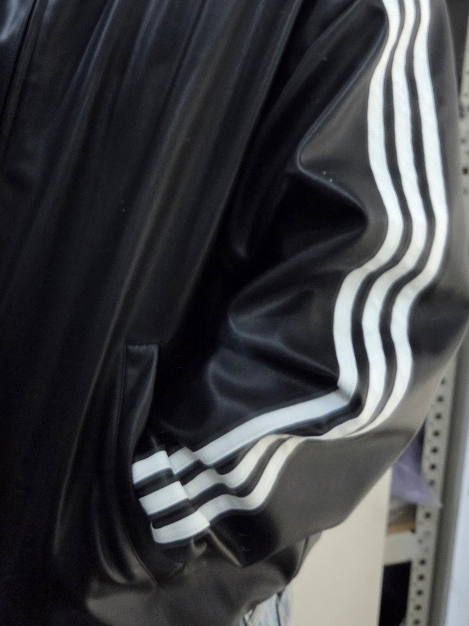 Adidas Pleather 3S Track Top Black - KR Sizing, Adidas Vento XLG Runner Deluxe Sneakers White Black 착용 스타일 - 3