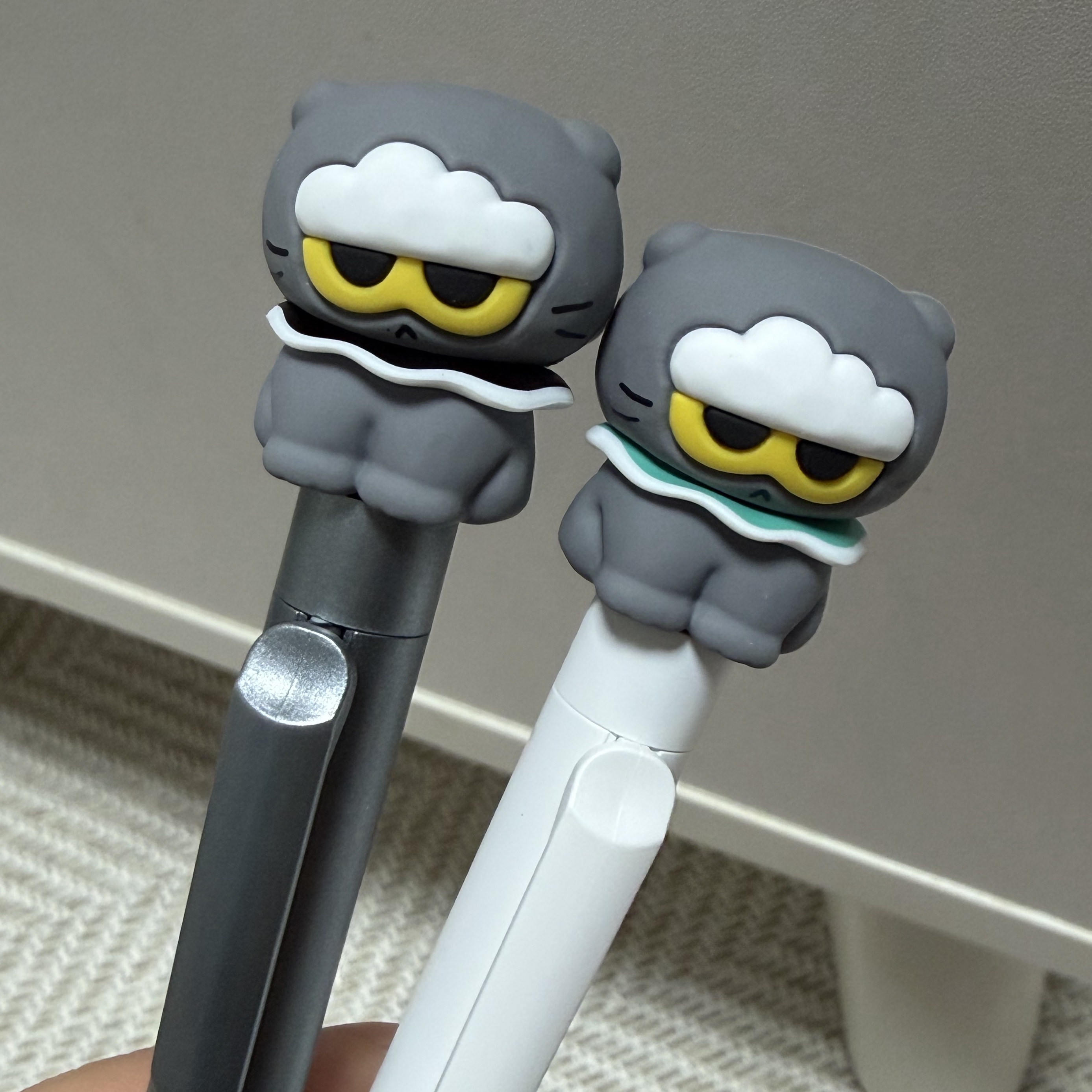 [ZO&FRIENDS] ZOA PEN 착용 스타일