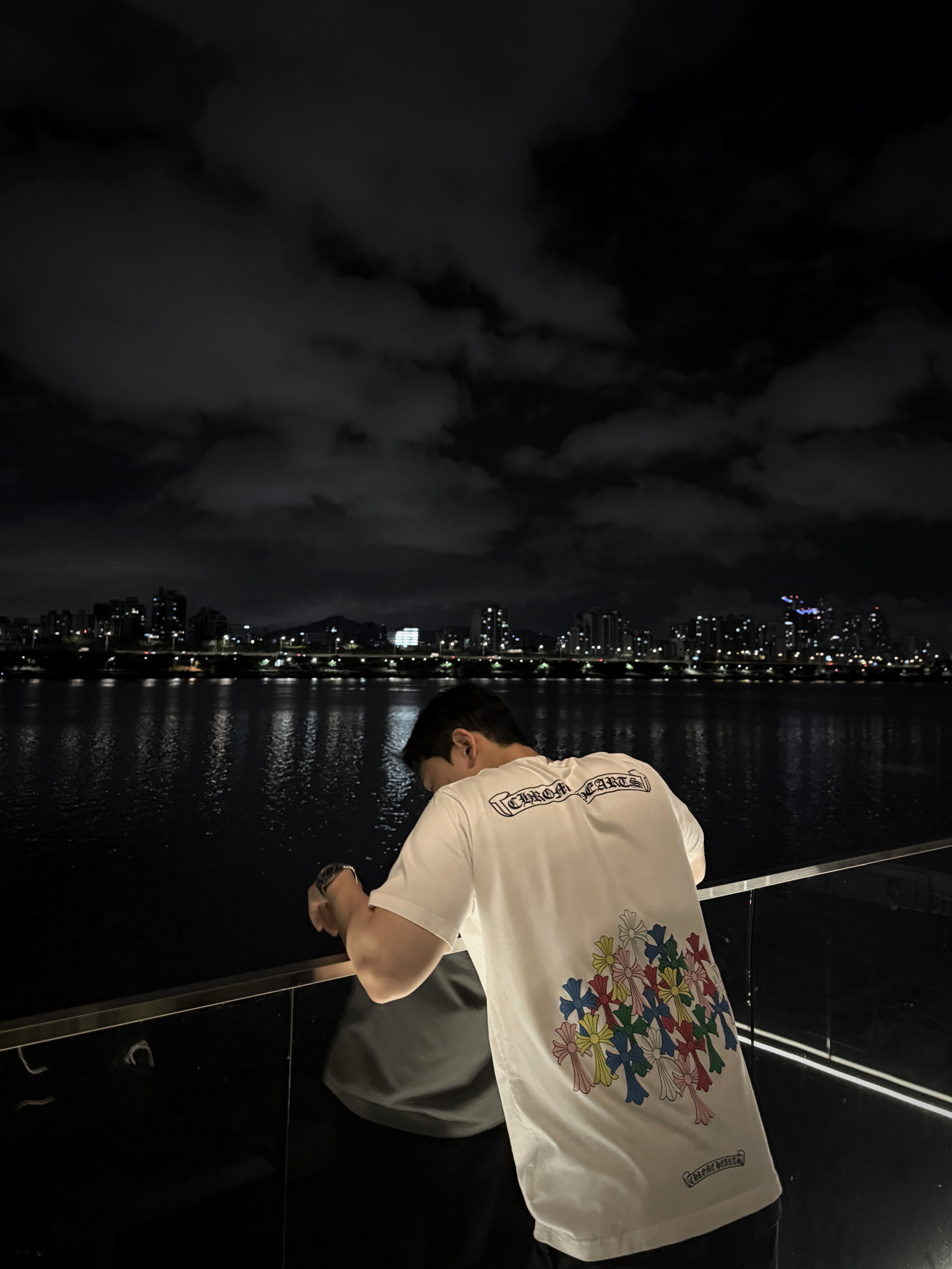 Chrome Hearts Multi Color Cross T-Shirt White 착용 스타일