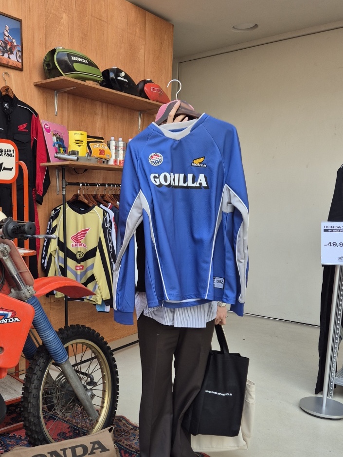 Honda Engineered Leather Ball Cap Black, Honda Engineered Leather Motorcycle Jacket All Black 착용 스타일 - 8