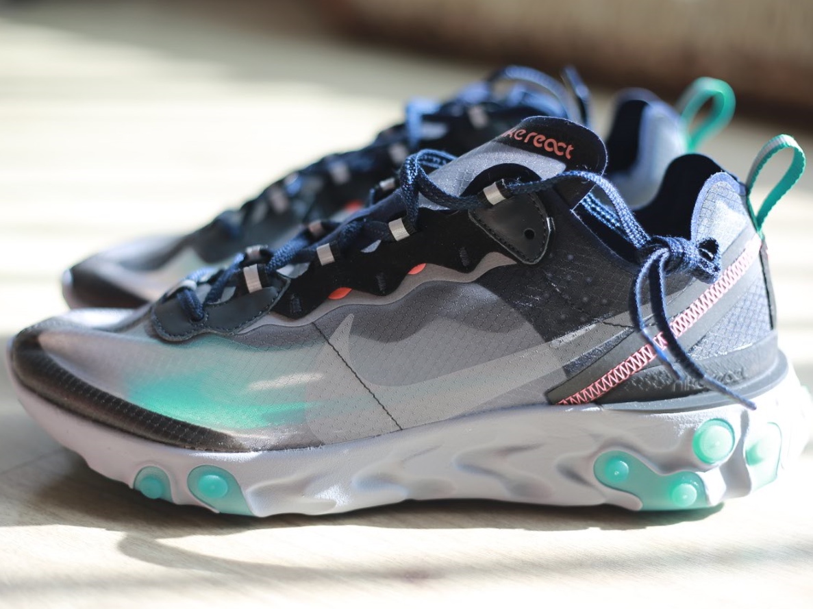 Nike React Element 87 Black Neptune Green 착용 스타일