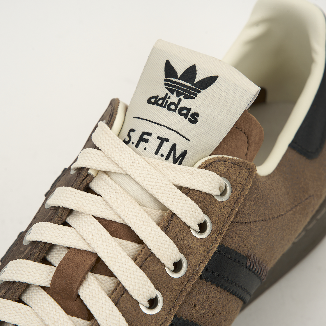 아디다스 x 송 포 더 뮤트 슈퍼스타 82 카키 코어 블랙(Adidas x Song for the Mute Superstar 82 Khaki Core Black) - 7